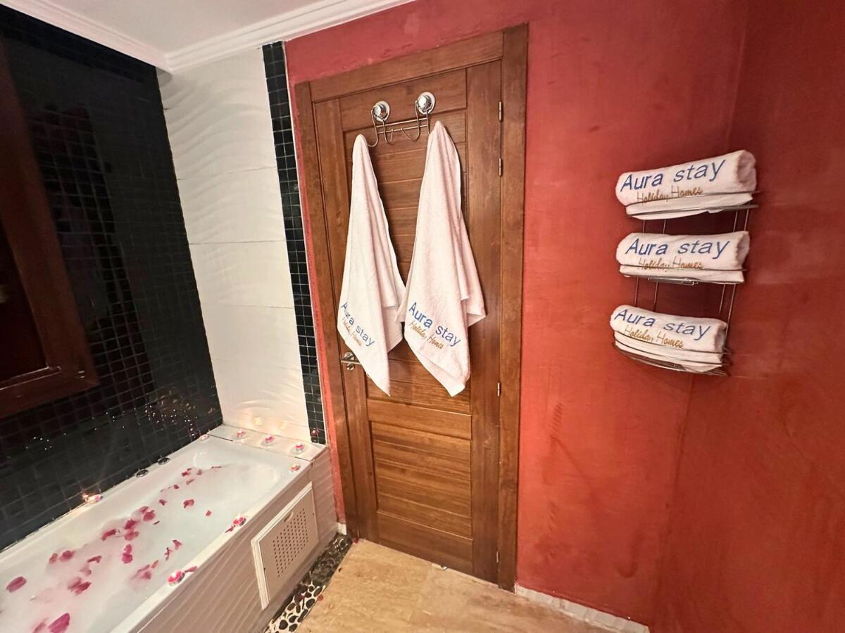 Apartment Exclusive Luxury With Pool, Jacuzzi And Service