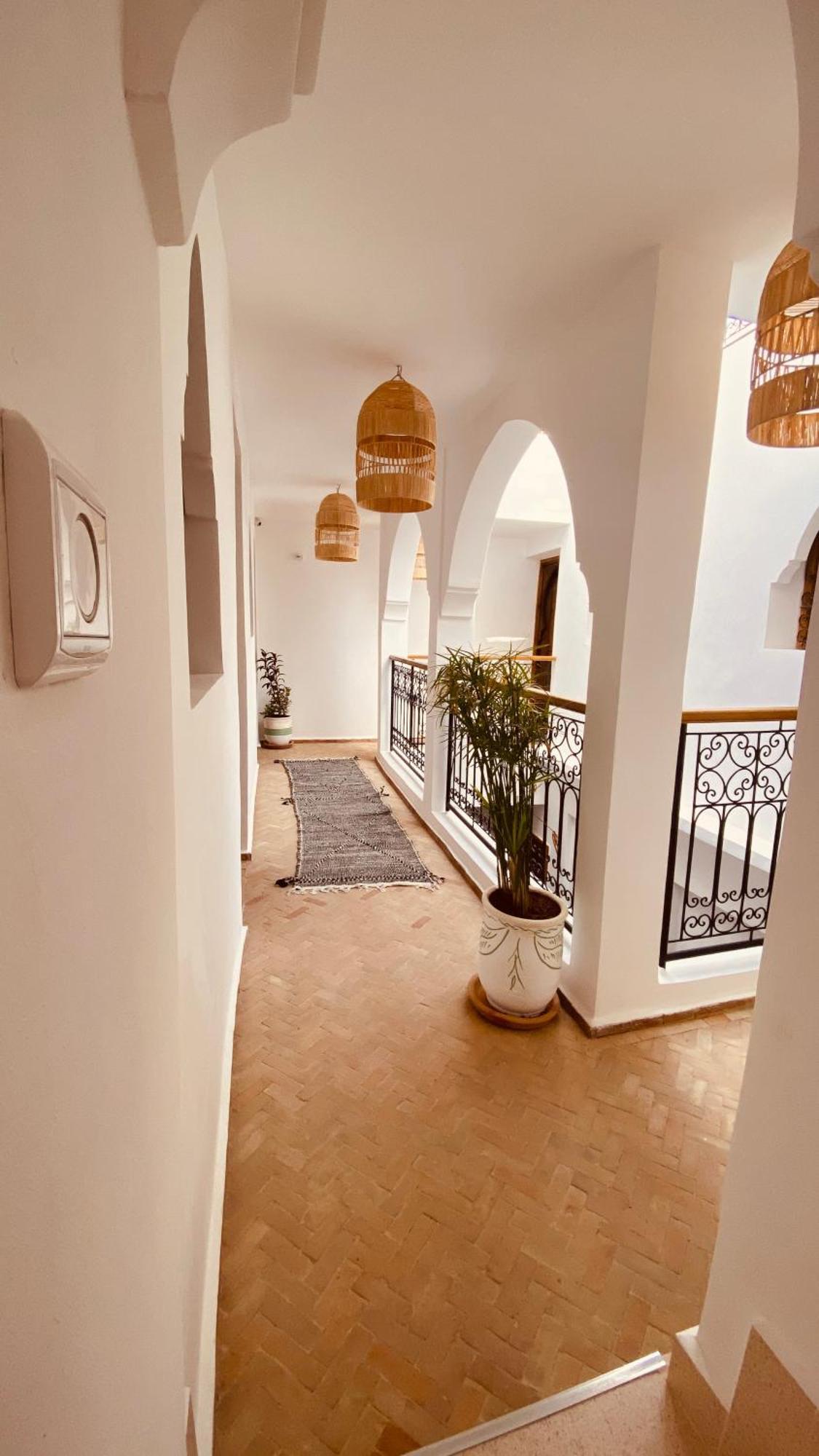 & Sous Le Soleil Chez Jerome Et Pamela Sahara Marrakesh
