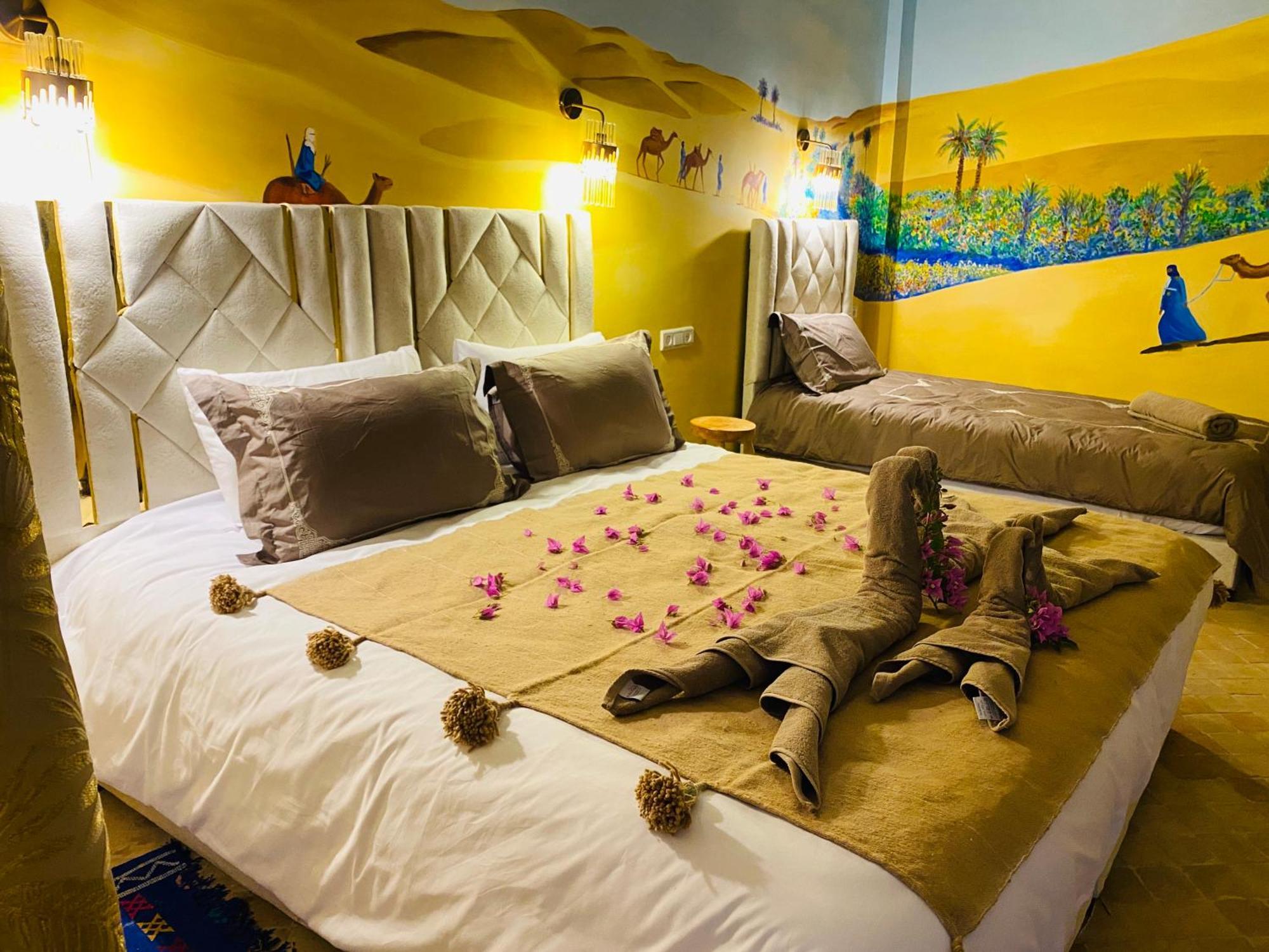 Homestay & Sous Le Soleil Chez Jerome Et Pamela Sahara
