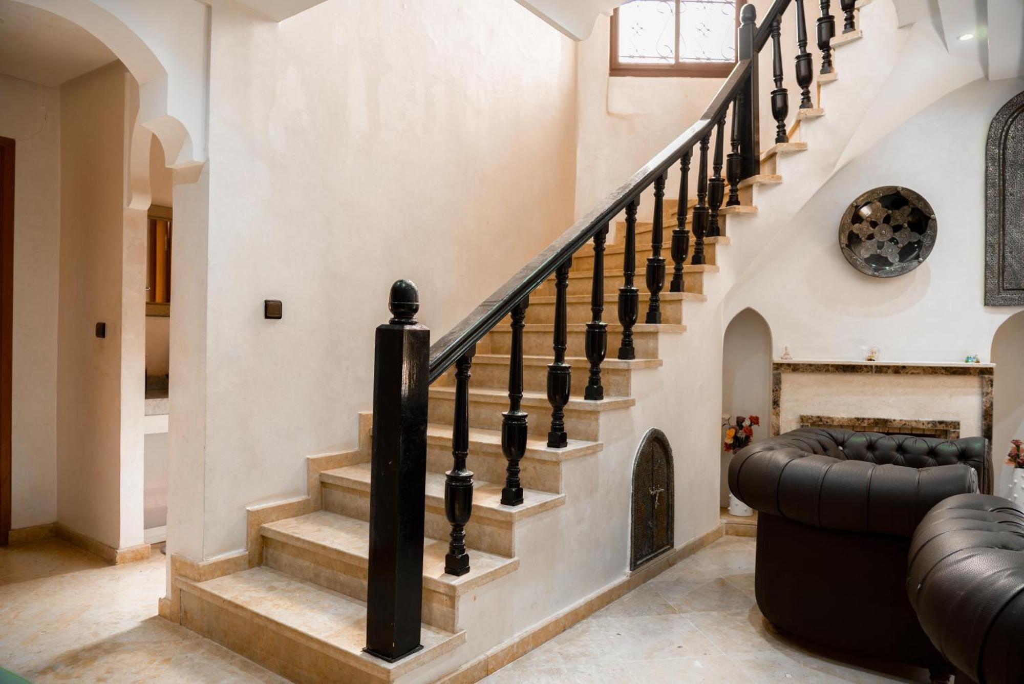 Villa 5 Pour Famille Avec Piscine & Parking *