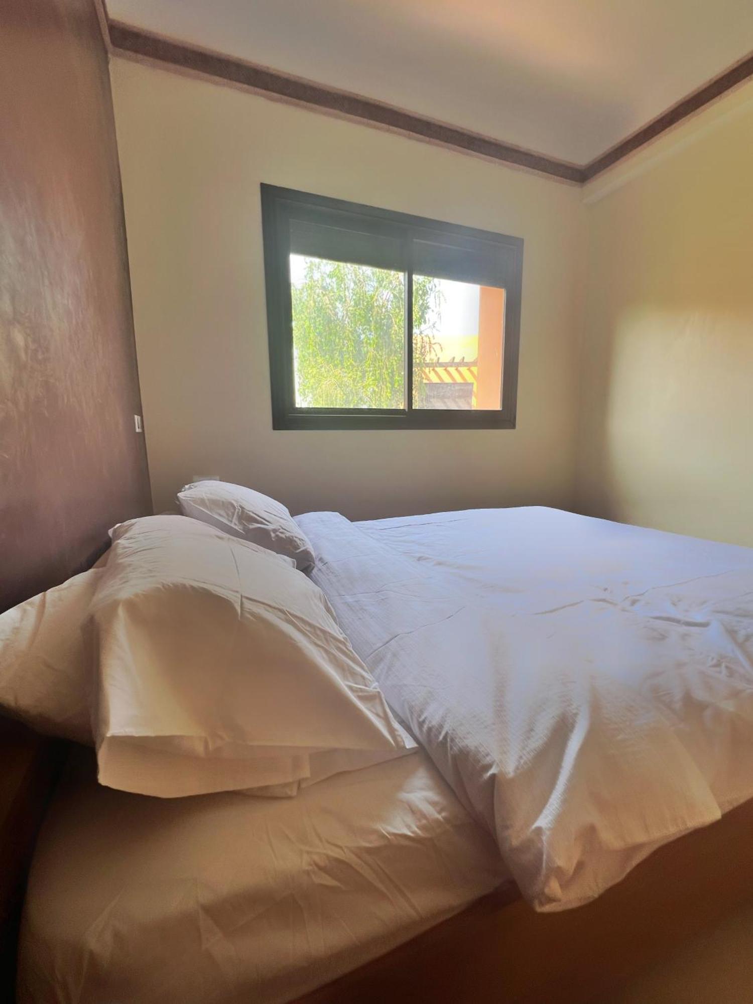 Bright W/ Pool Apartamento Marraquexe