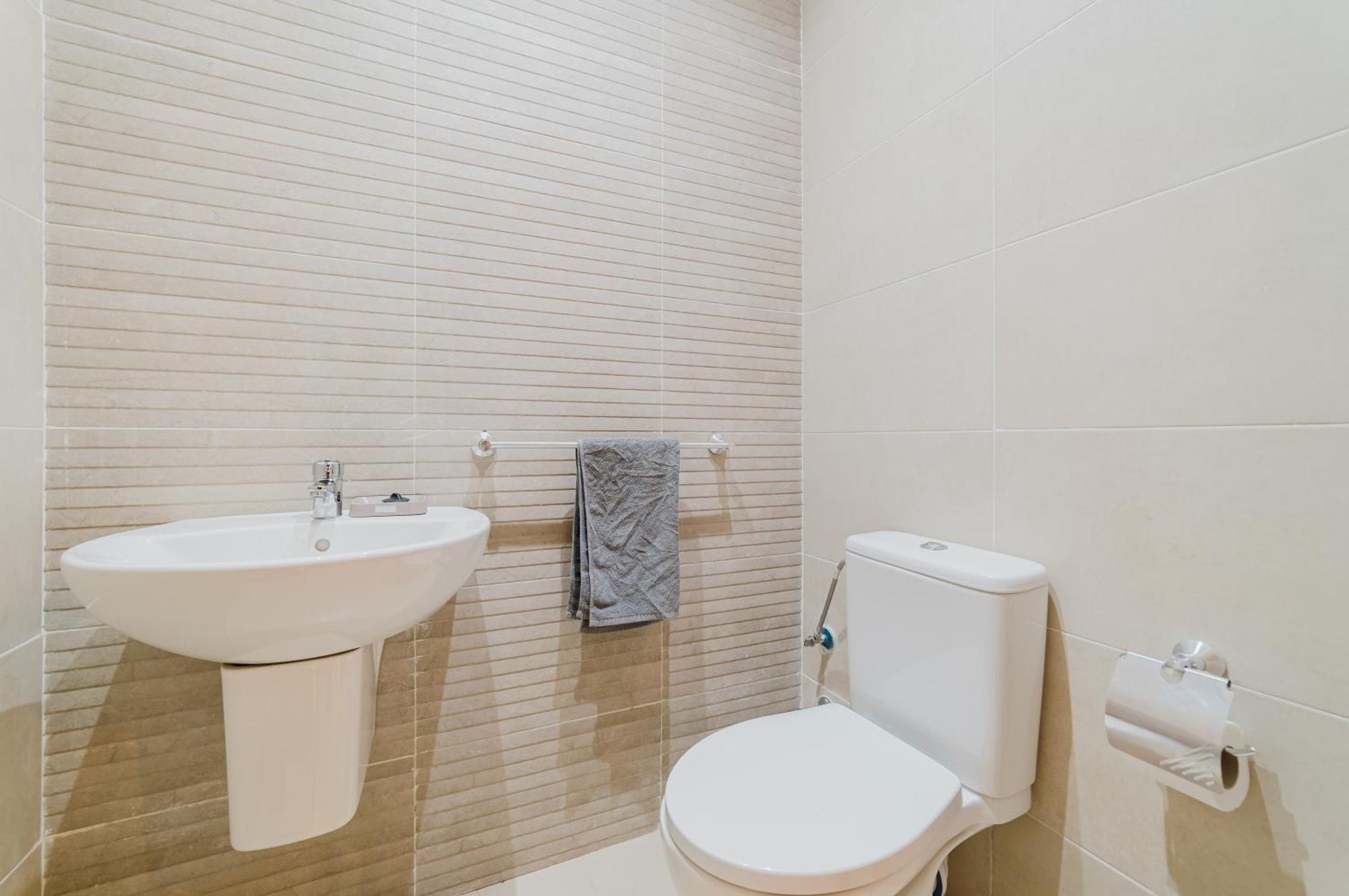 Apartment Confortable & Tres Bien Note - Vue Piscine, Proche M Avenue, Piscine, Fibre Optique, Parking
