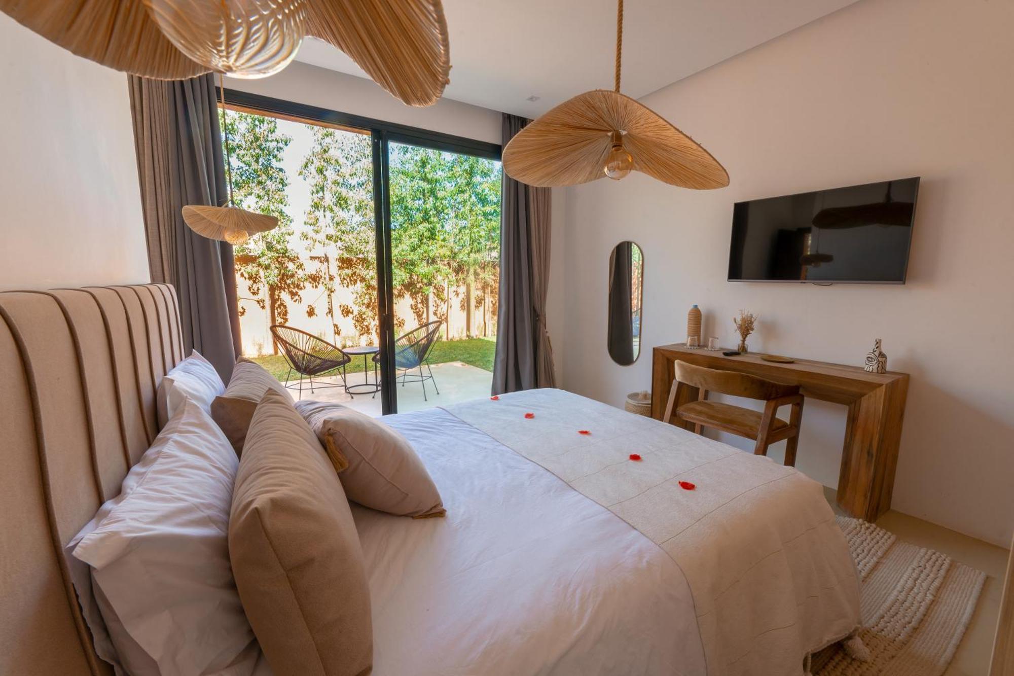 Luxe Dar Paumar, Marrakech Villa *