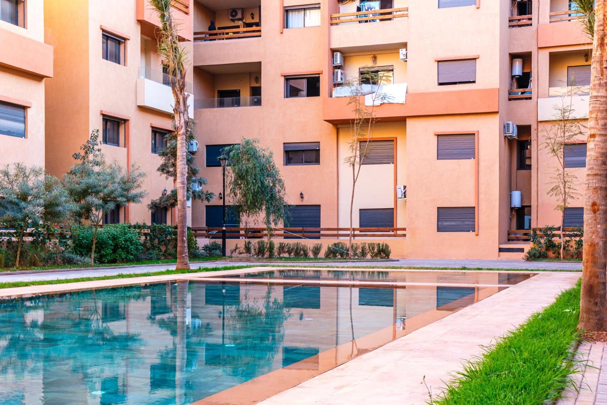 New! Modern Appart, Parking , Piscine & Fiber Wifi Gueliz Centre * Marrakesh