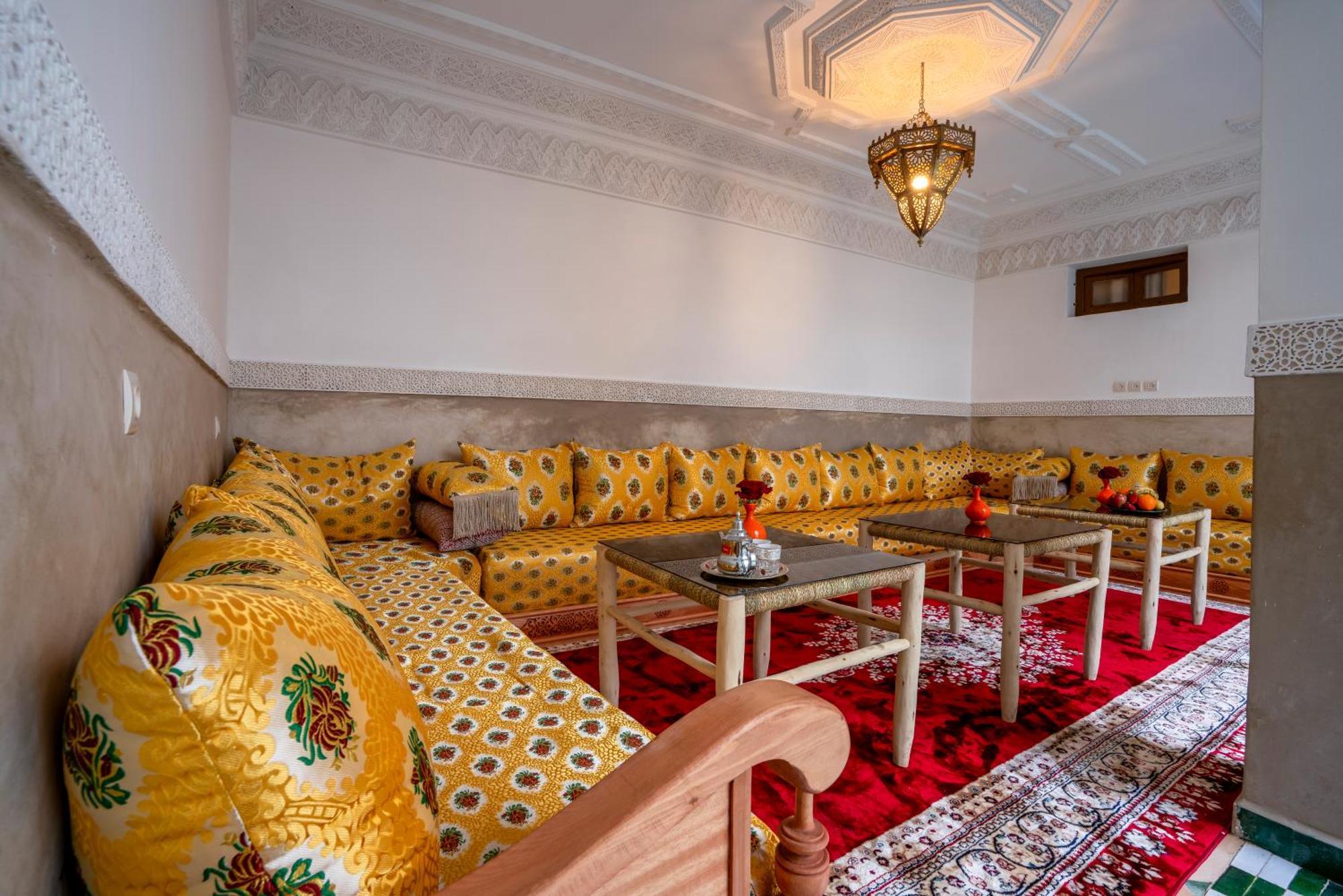 Guest house Ilyan &