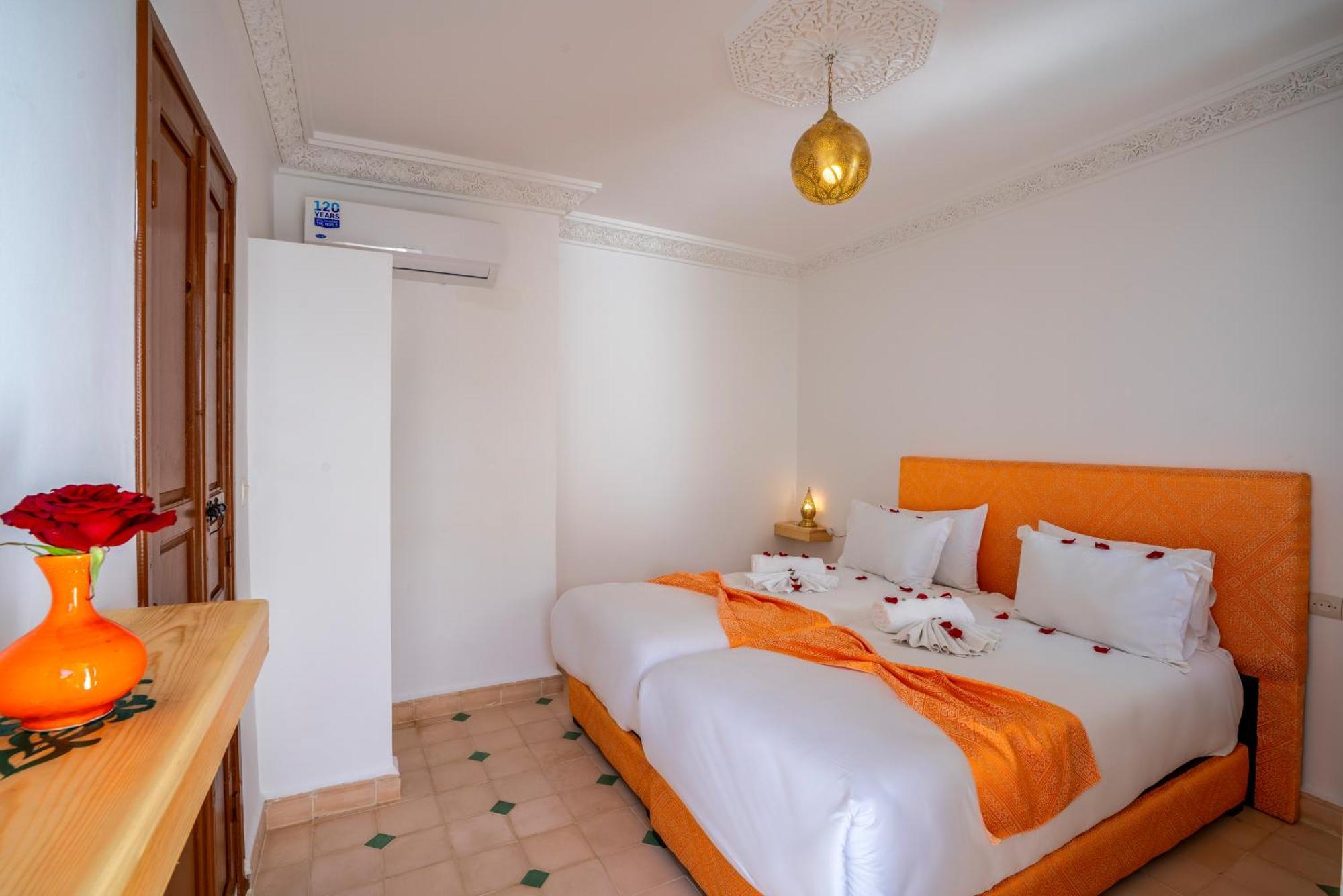 Guest house Ilyan &