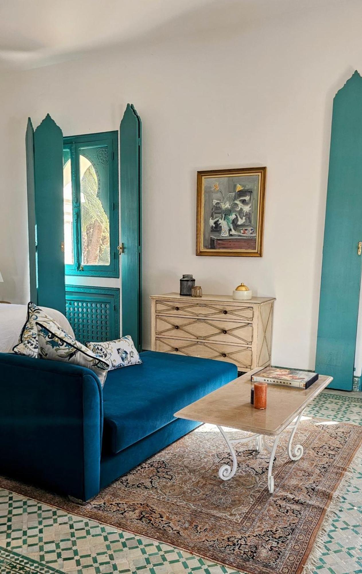 L'elegance Architecturale Au Coeur De La Palmeraie