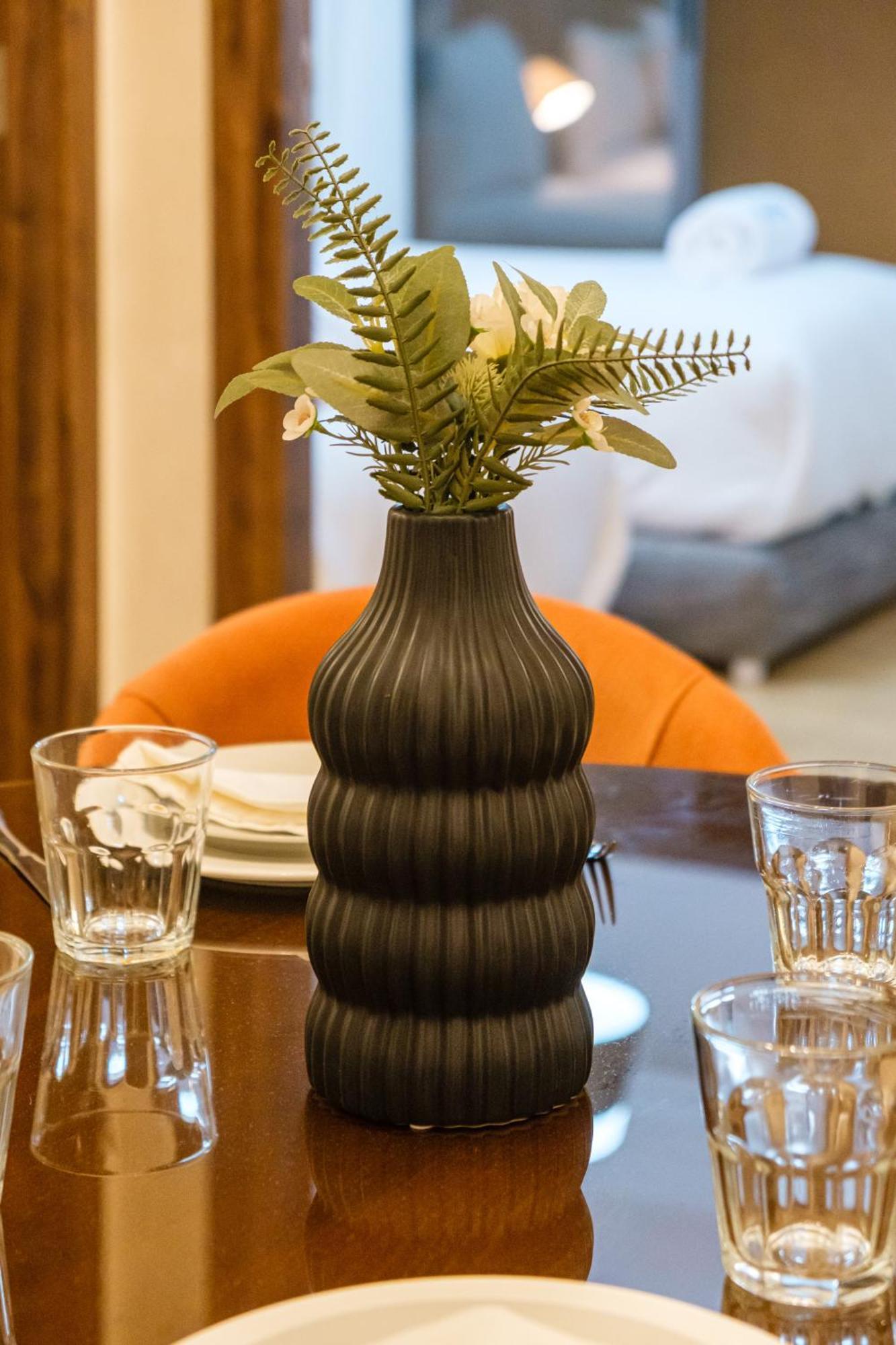 Apartment New! Modern Appart, Parking , Piscine & Fiber Wifi Gueliz Centre Marrakesh