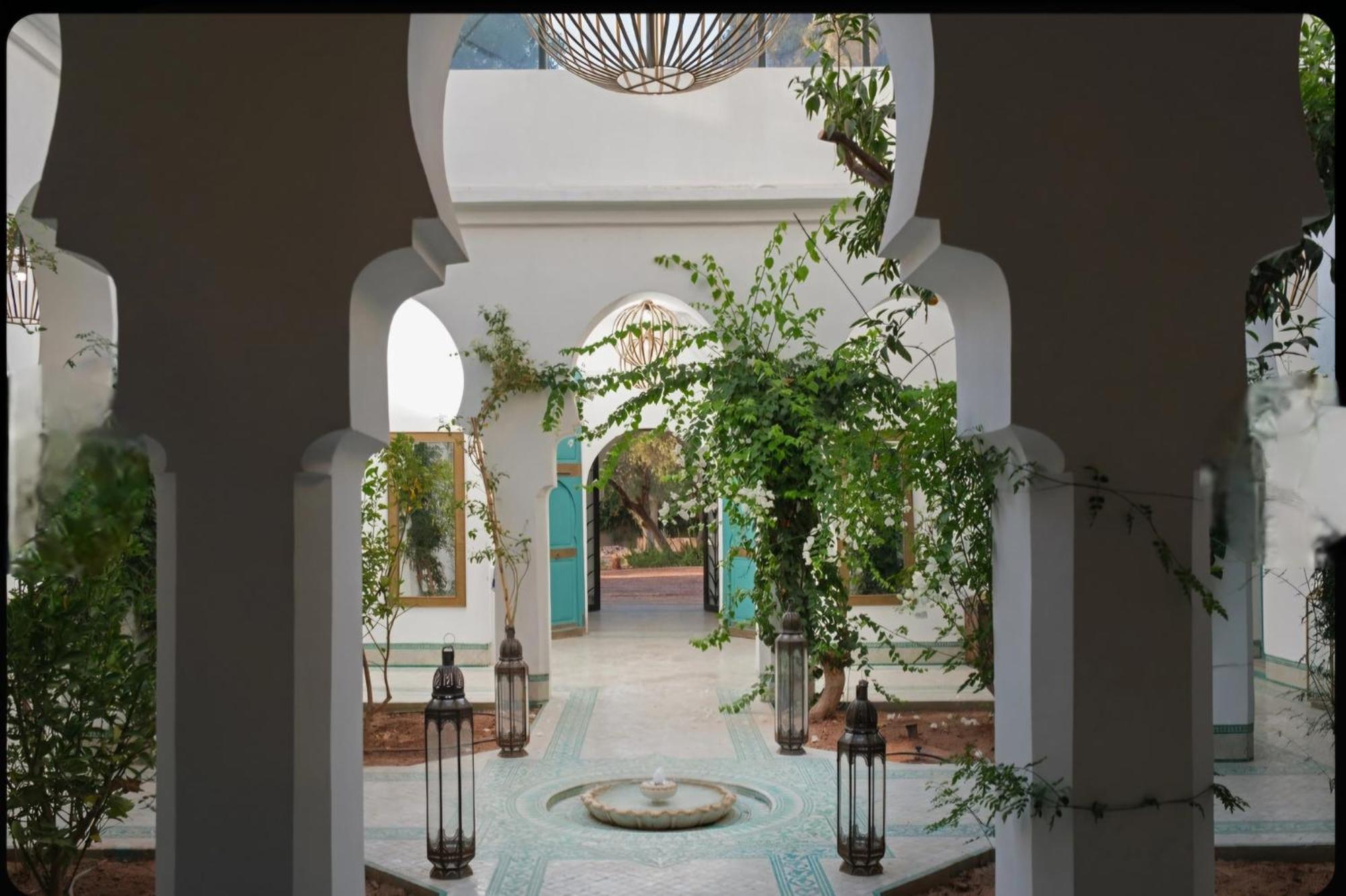 L'elegance Architecturale Au Coeur De La Palmeraie *