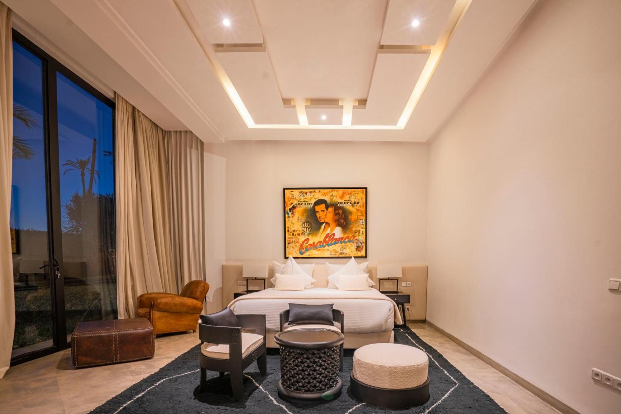 Deluxe A Marrakech Avec Piscine Chaufee Pousada *