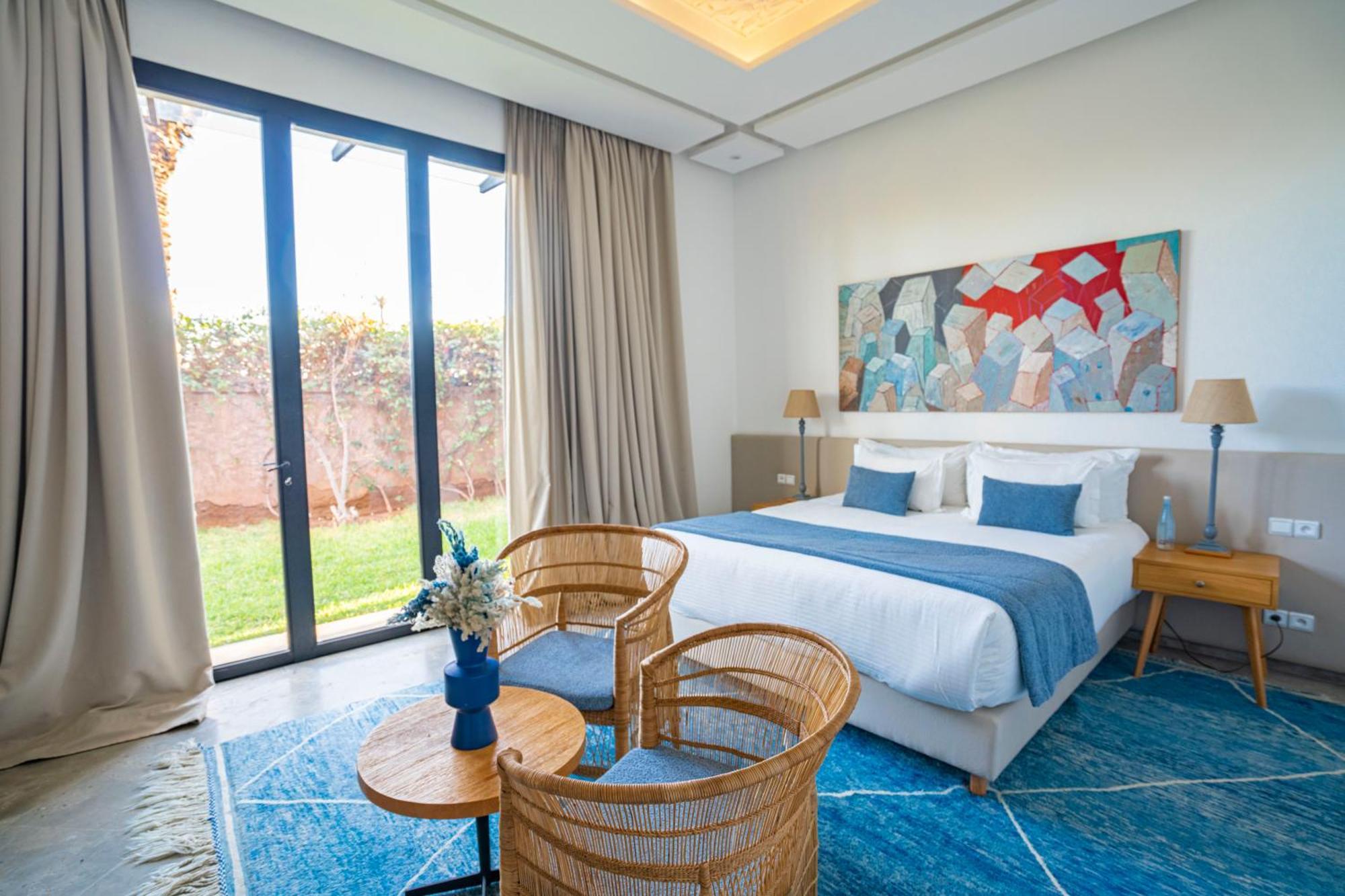Deluxe A Marrakech Avec Piscine Chaufee Pousada