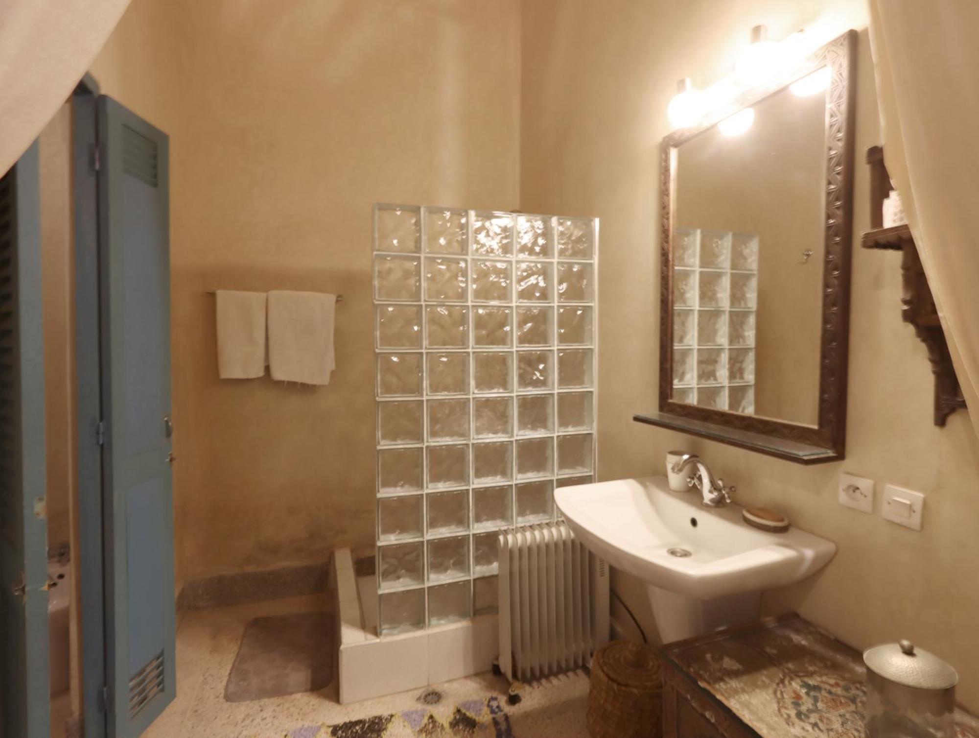 Pour Un Groupe De 14 Personnes Dans Le Centre Apartment Marrakesh