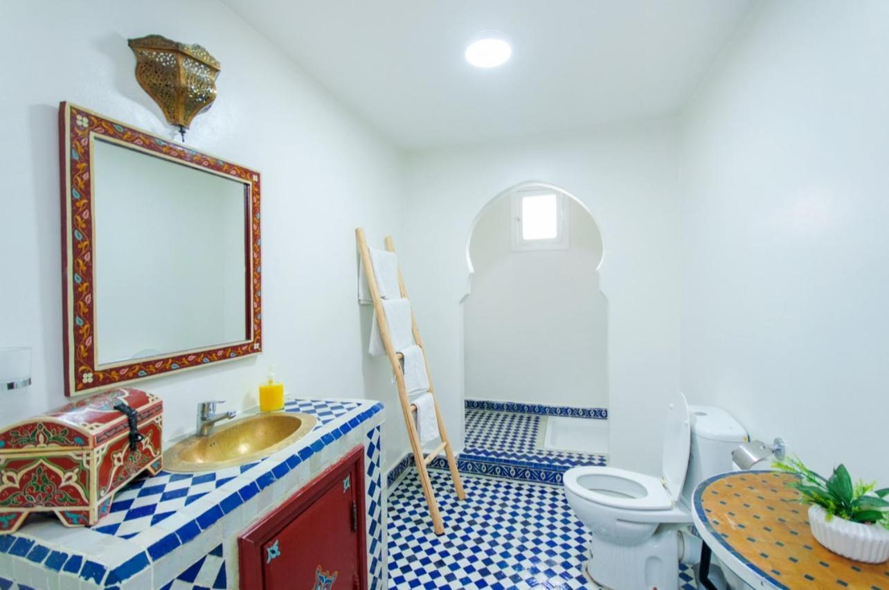 Palais Rhize Targa Homestay *