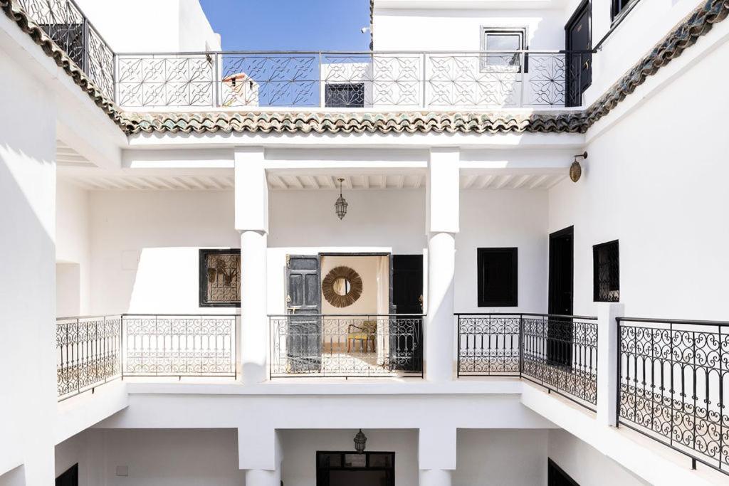 27 & Entierement Privatise Marrakesh