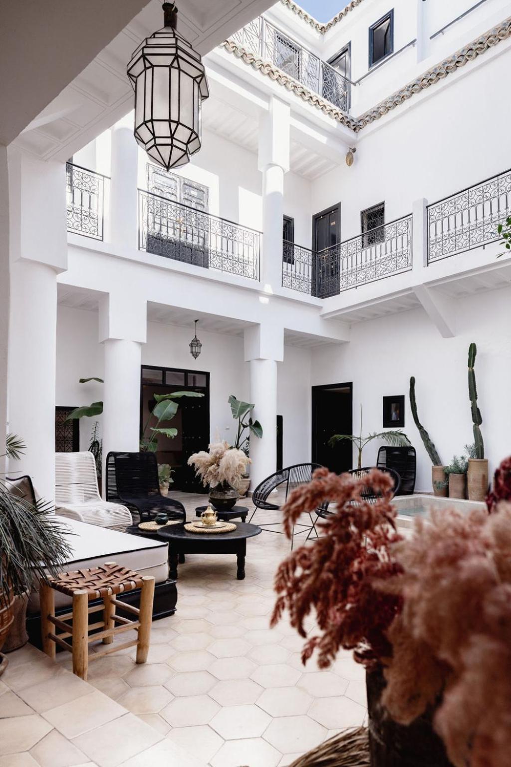 27 & Entierement Privatise Riad *