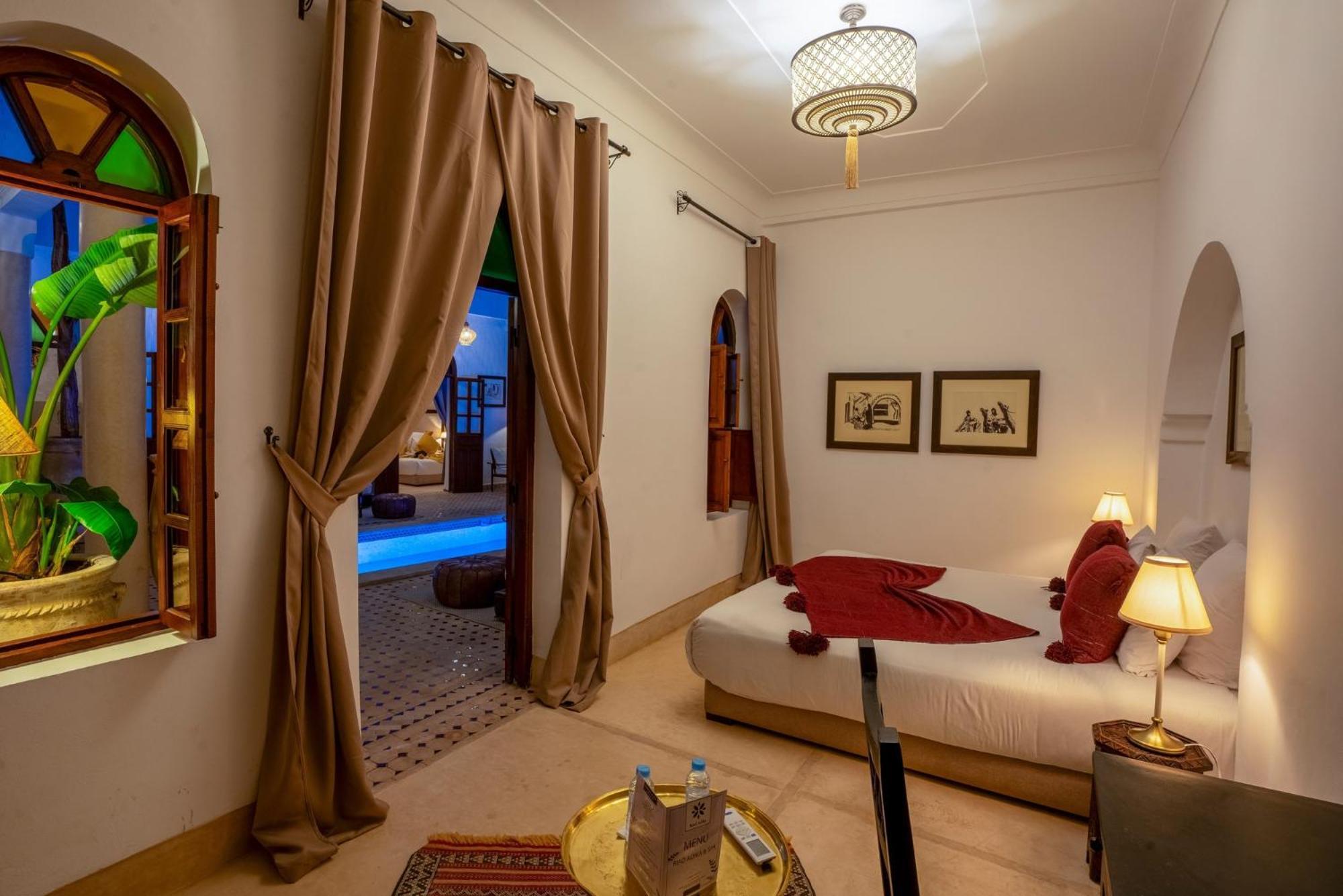 Adika & Riad 4*