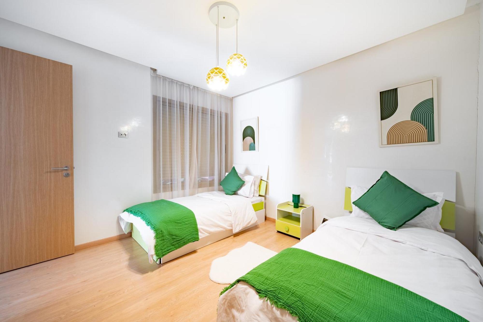 Your Haven Of Peace With Private Jacuzzi Apartment
