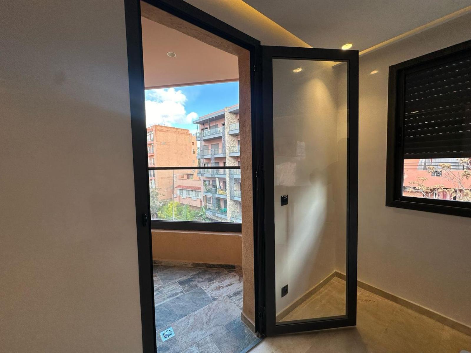 Apartment En Plein Coeur De Gueliz Marrakesh