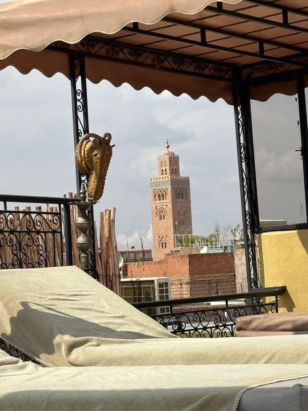Dar Khmissa Riad & Spa Guest house