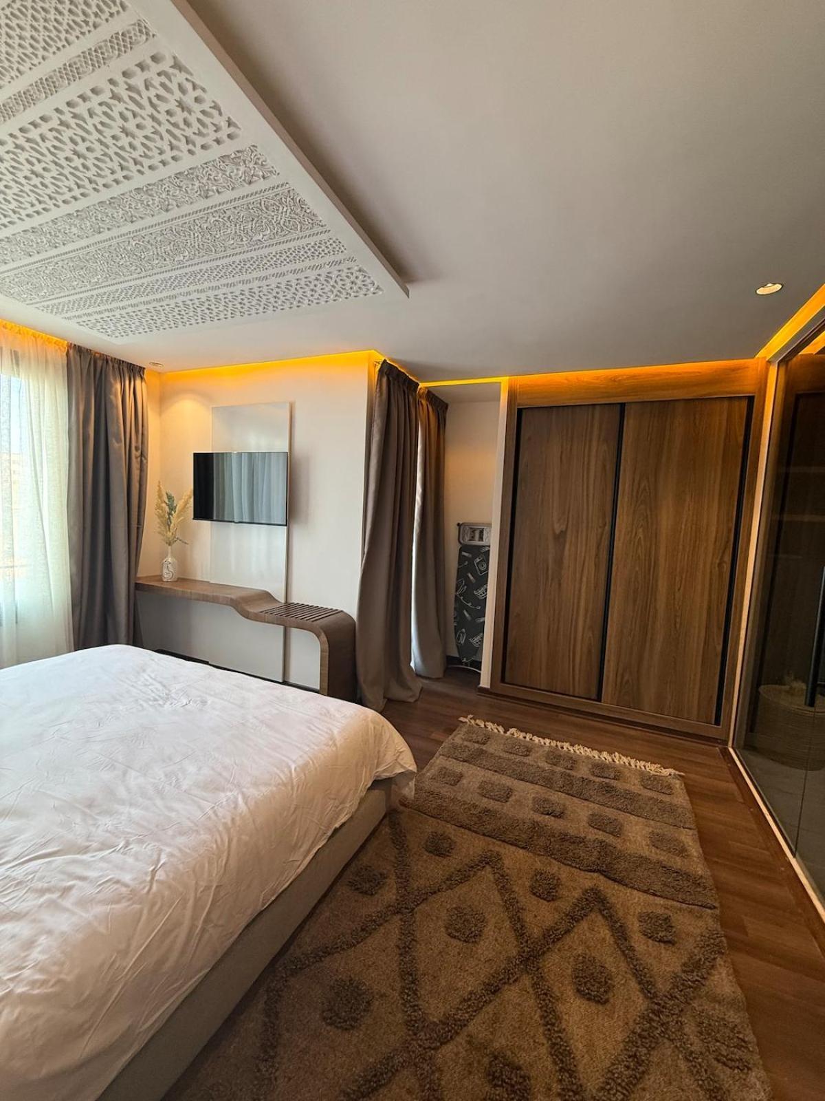 Gueliz, Wifi Fibre, Parking Gratuit, Centre Marrakech Apartment *