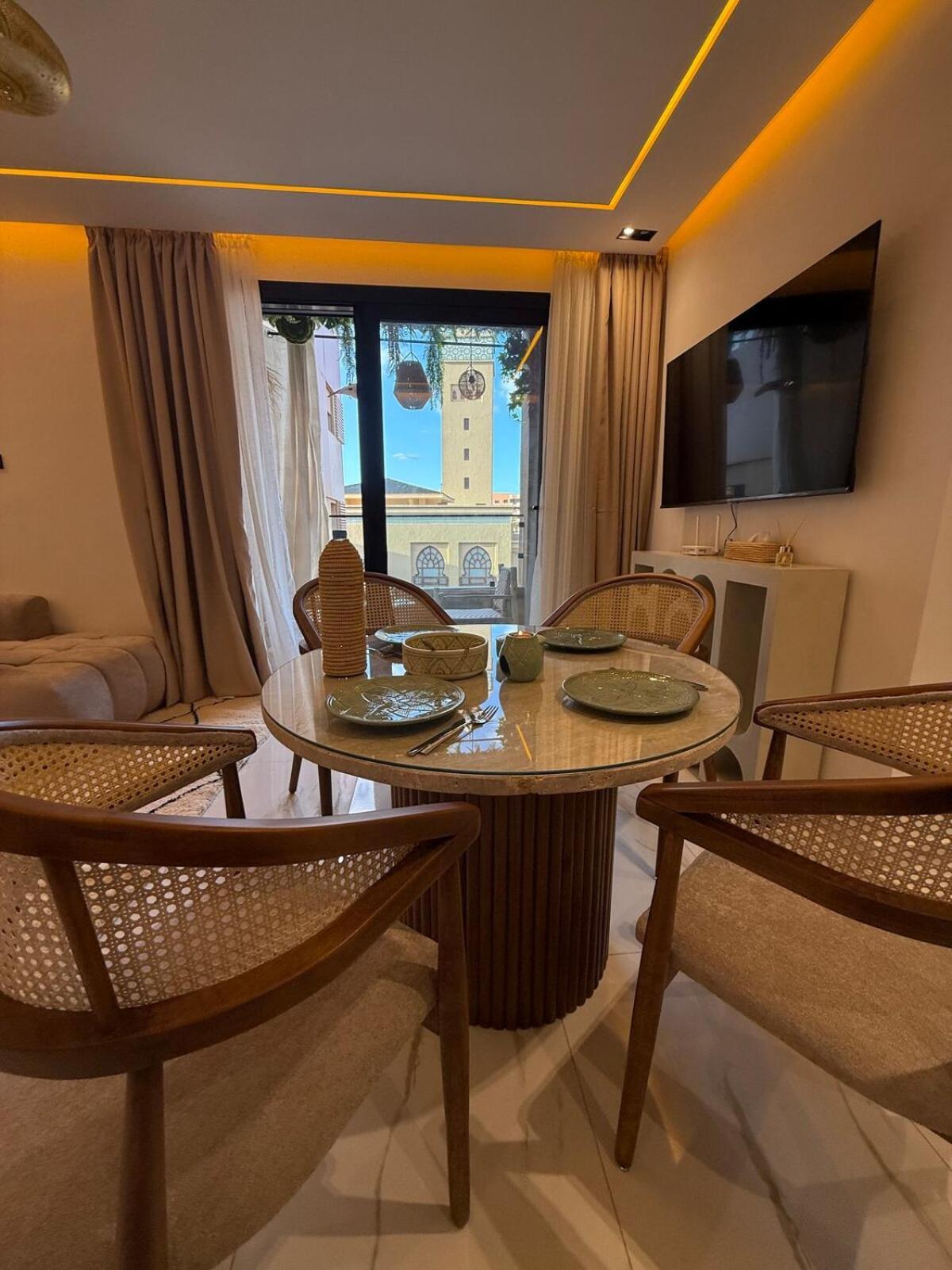 Apartment Gueliz, Wifi Fibre, Parking Gratuit, Centre Marrakech *