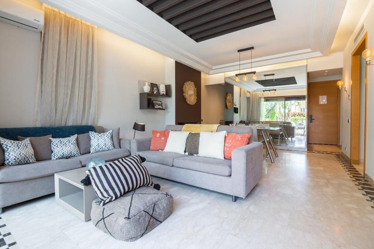 Apartment Cosy Avec Parc Et Piscine Pour Femme