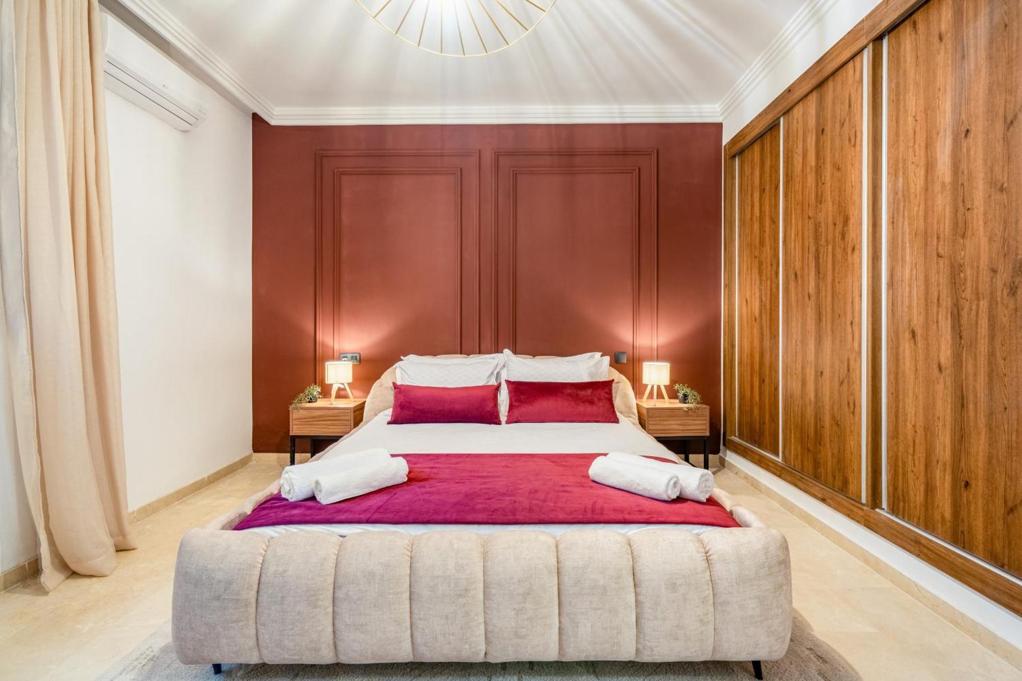 Duplex 5 A Marrakech Luxe, Vue Piscine Apartment *