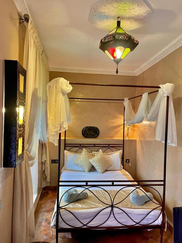 Ta'achchaqa Riad
