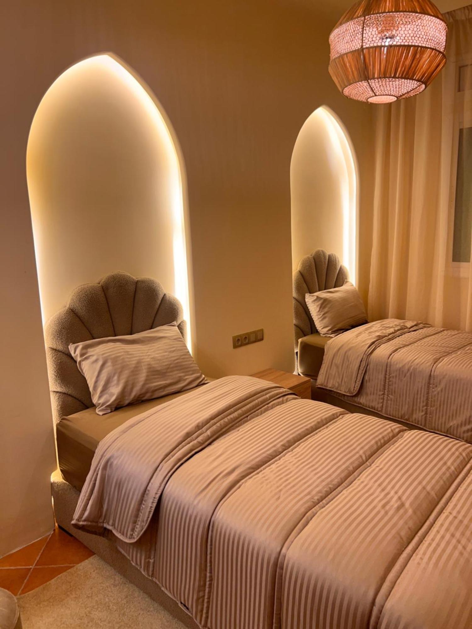 Apartment F3 Exceptionnel A Gueliz - A 5 Min De La Gare - Piscine, Wi-fi Et Parking Au Coeur De Marrakech Marrakesh