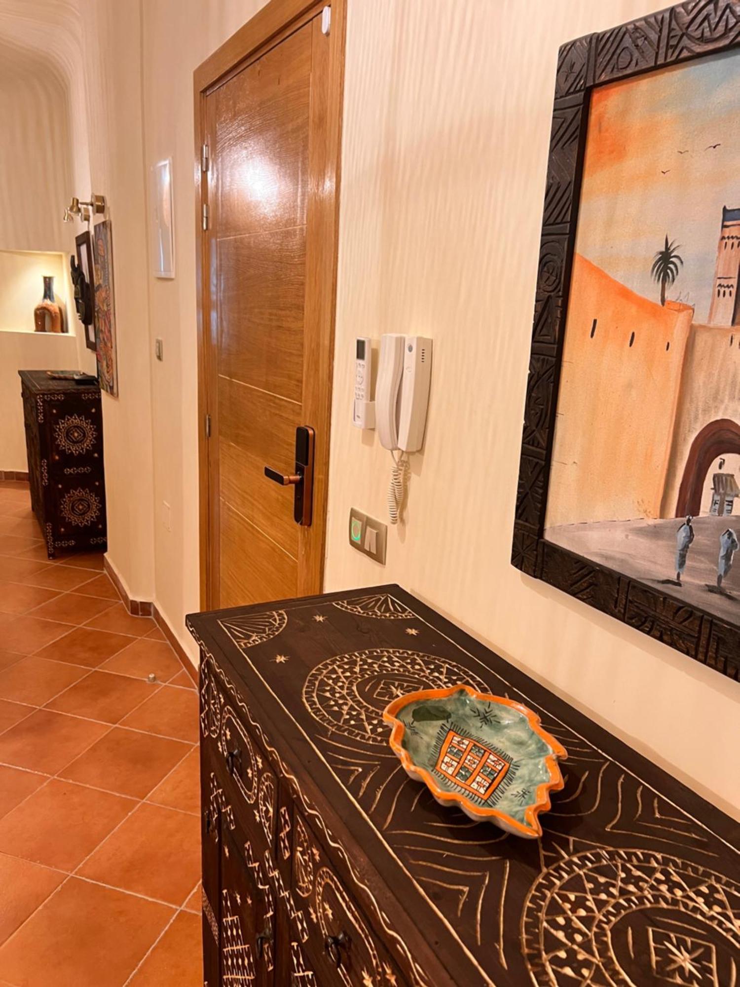 Apartment F3 Exceptionnel A Gueliz - A 5 Min De La Gare - Piscine, Wi-fi Et Parking Au Coeur De Marrakech *