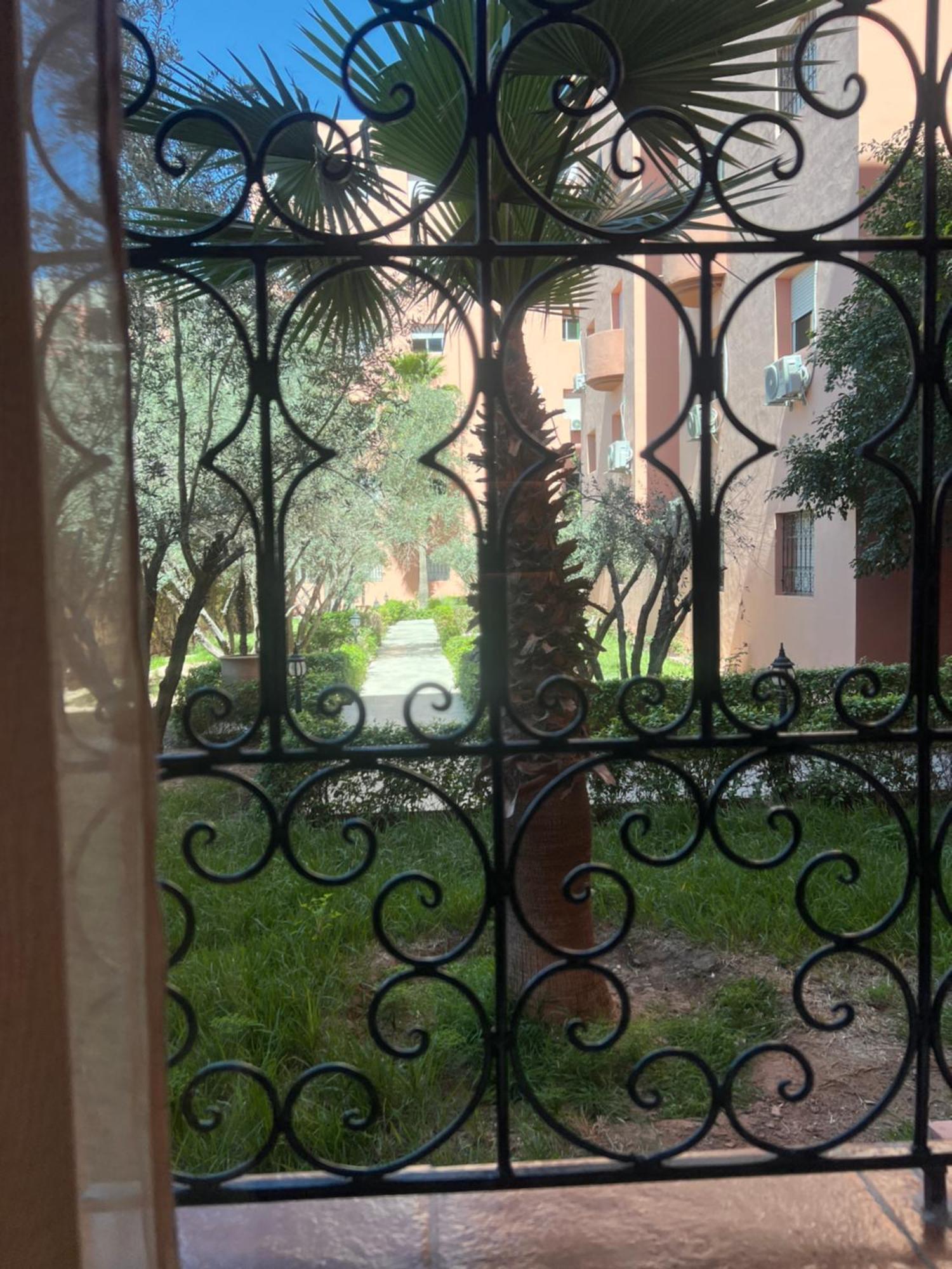 F3 Exceptionnel A Gueliz - A 5 Min De La Gare - Piscine, Wi-fi Et Parking Au Coeur De Marrakech Apartment