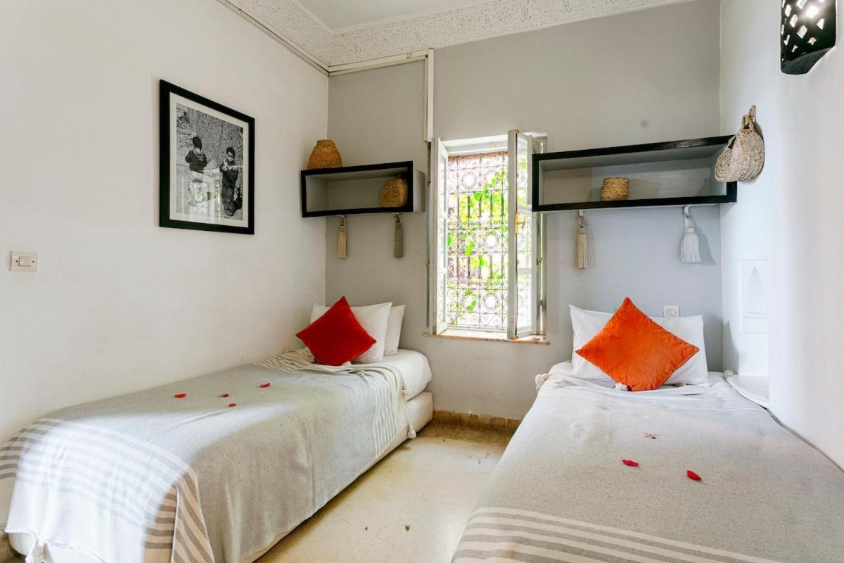 Lou, 5 Bedrooms, Private 12 P, Pool, Hammam *