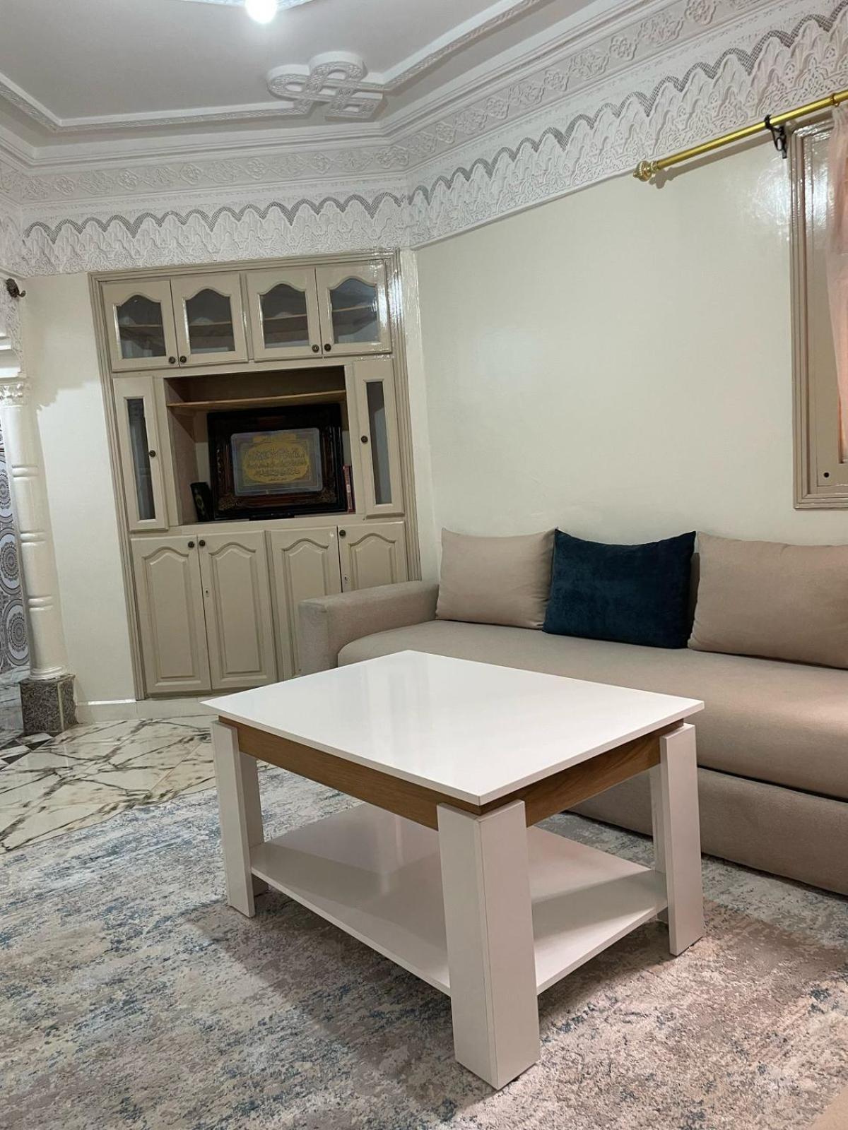 Apartment Airport , Perfect For Early & Late Flights *