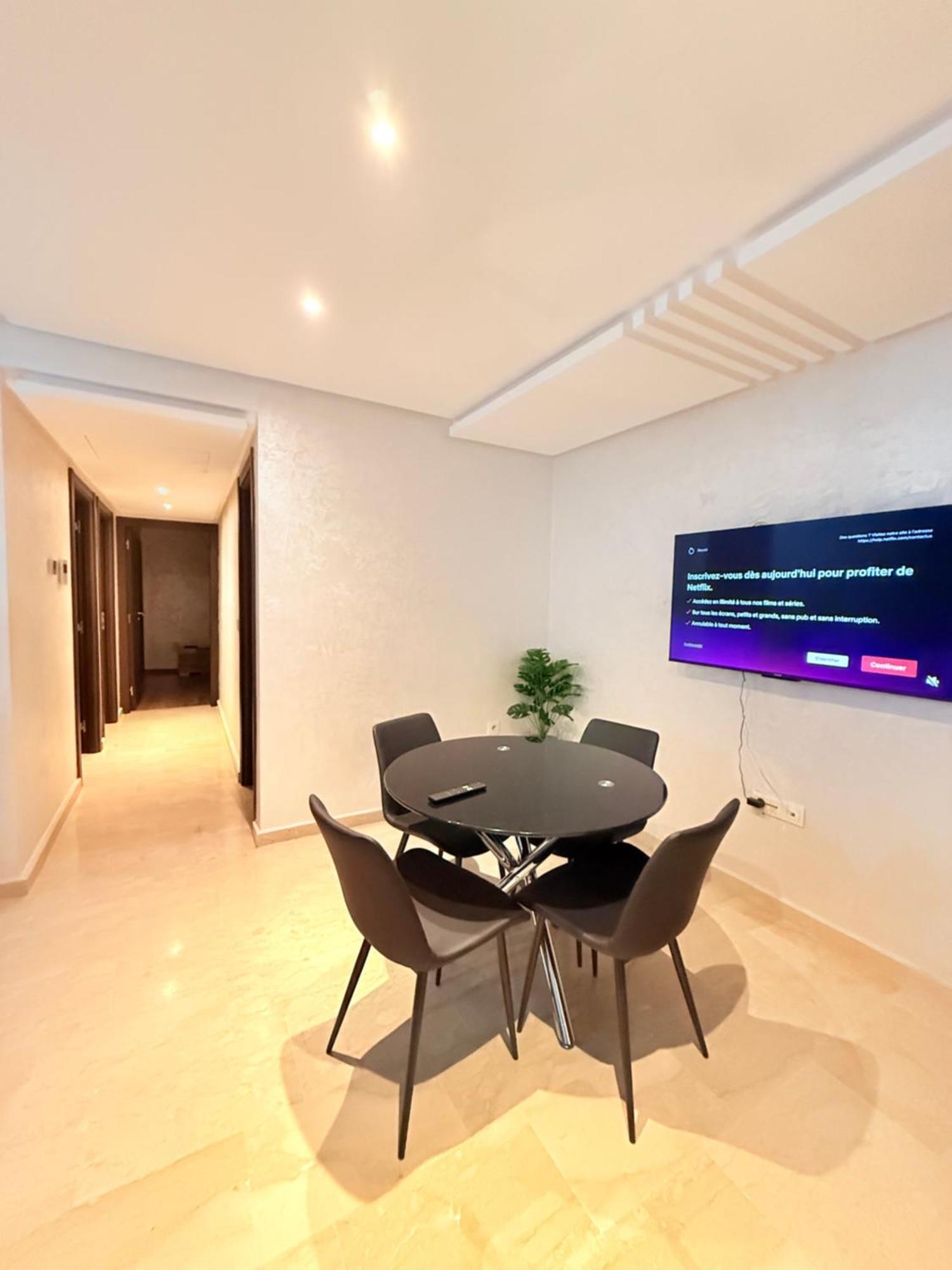 Apartment De Luxe Family & Piscine Pres De Gueliz *