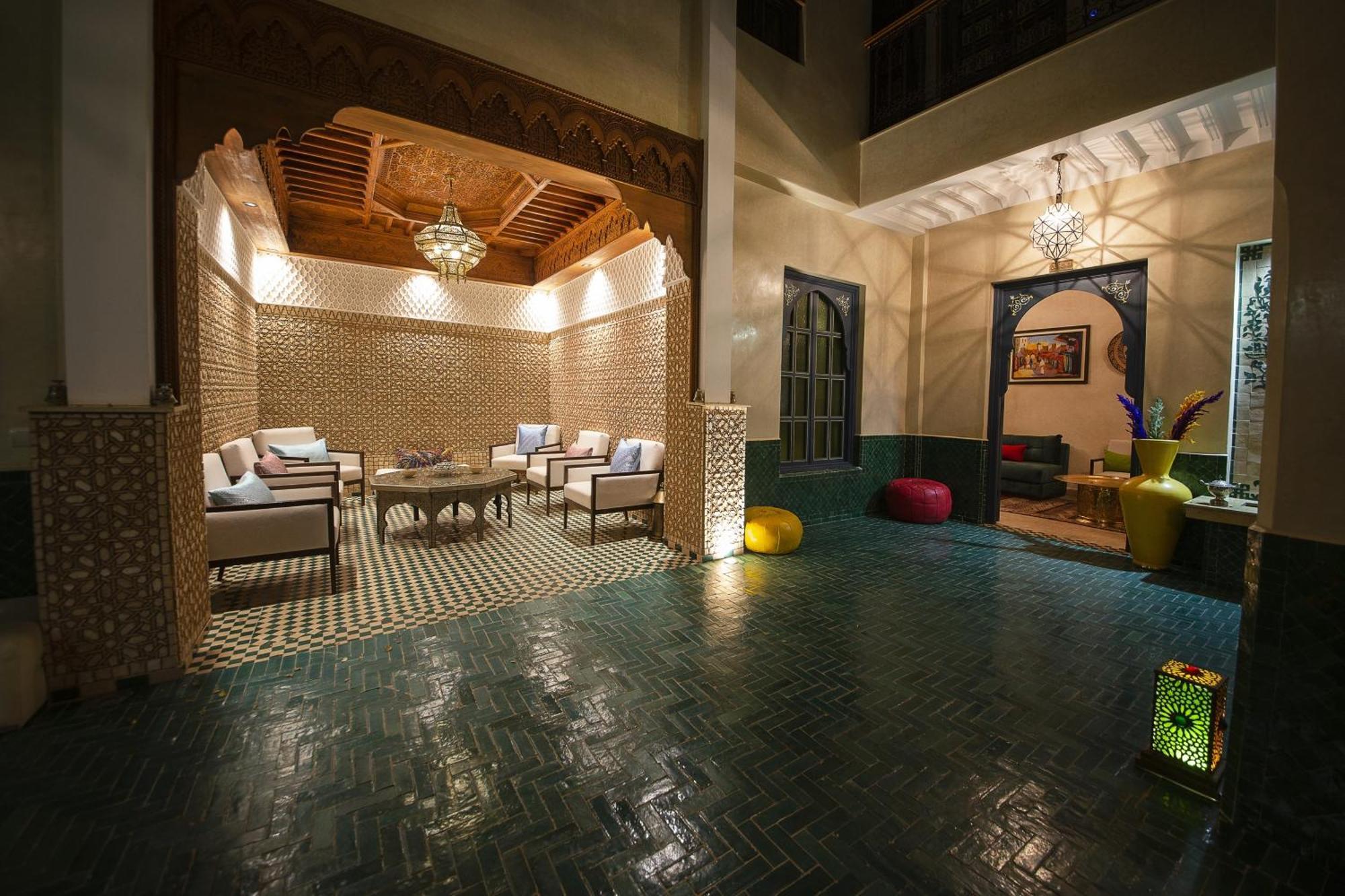 Riad Atrium & *