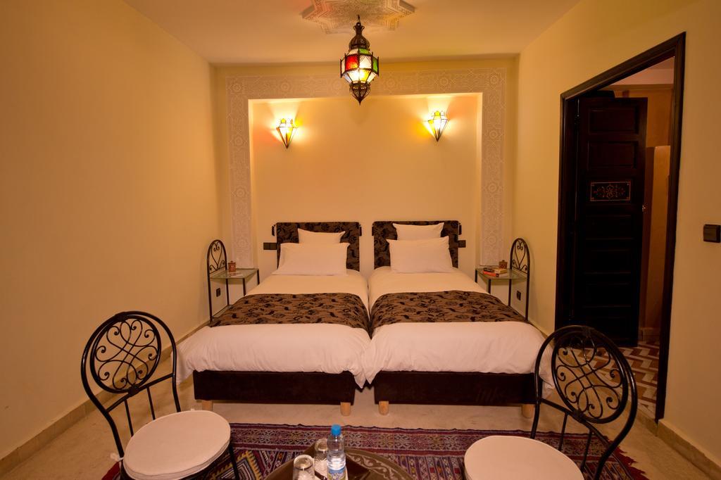 Riad Signature