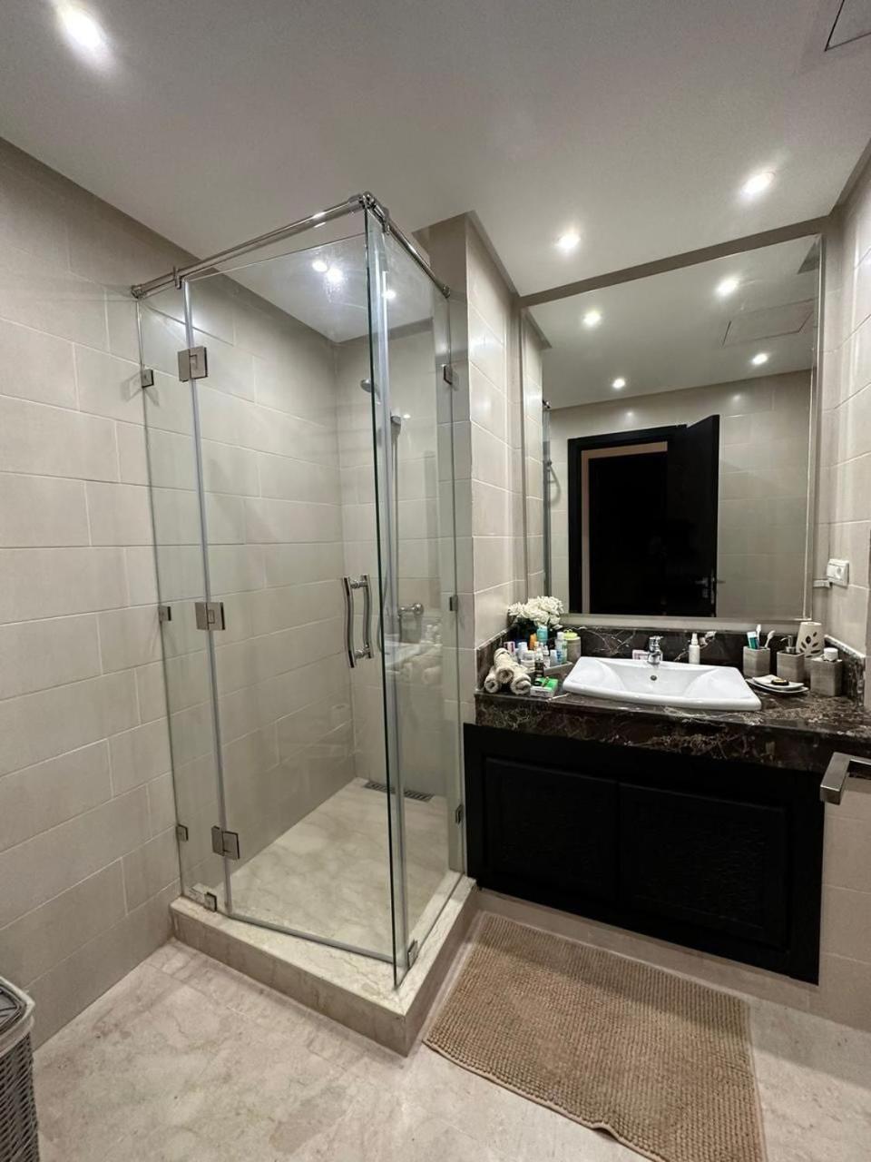 Apartment Luxury And Free Parking