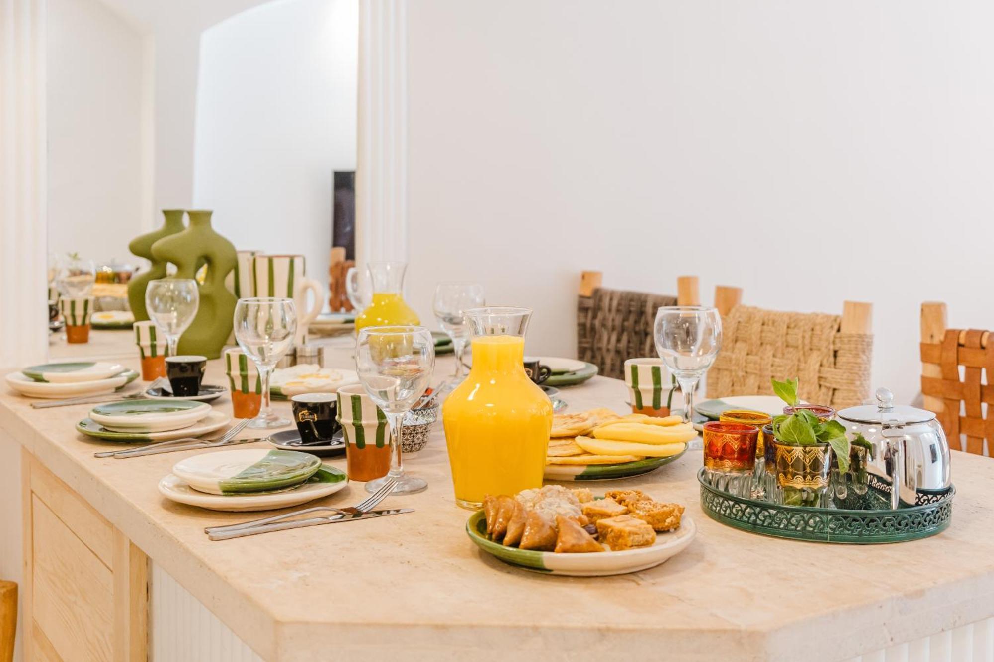 Heart Of Gueliz With Rooftop Pool & Breakfast Included Marrakesh