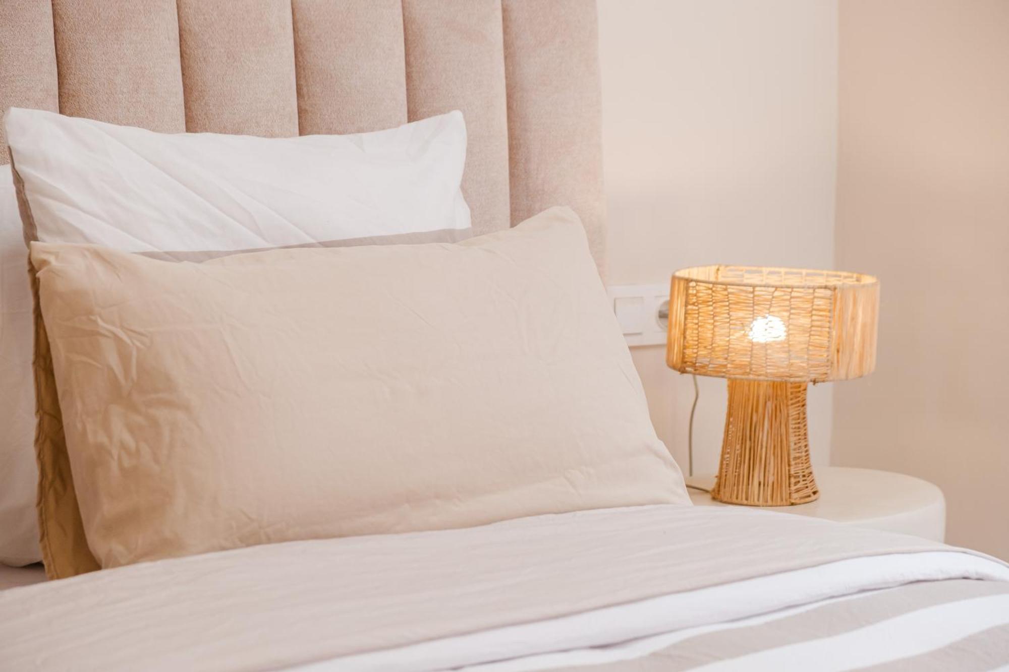 Heart Of Gueliz With Rooftop Pool & Breakfast Included Hébergement de vacances