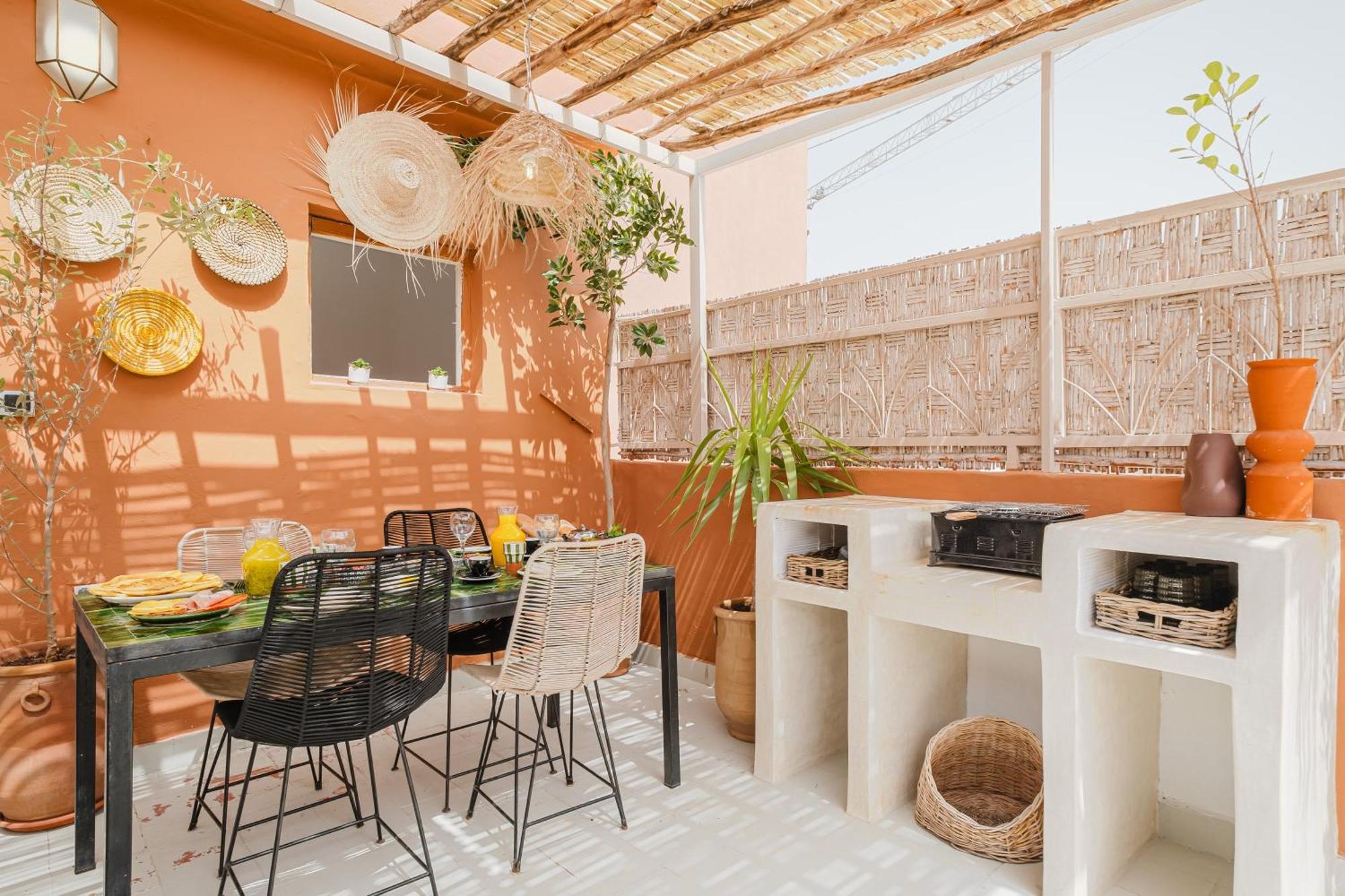 Heart Of Gueliz With Rooftop Pool & Breakfast Included Hébergement de vacances Marrakesh