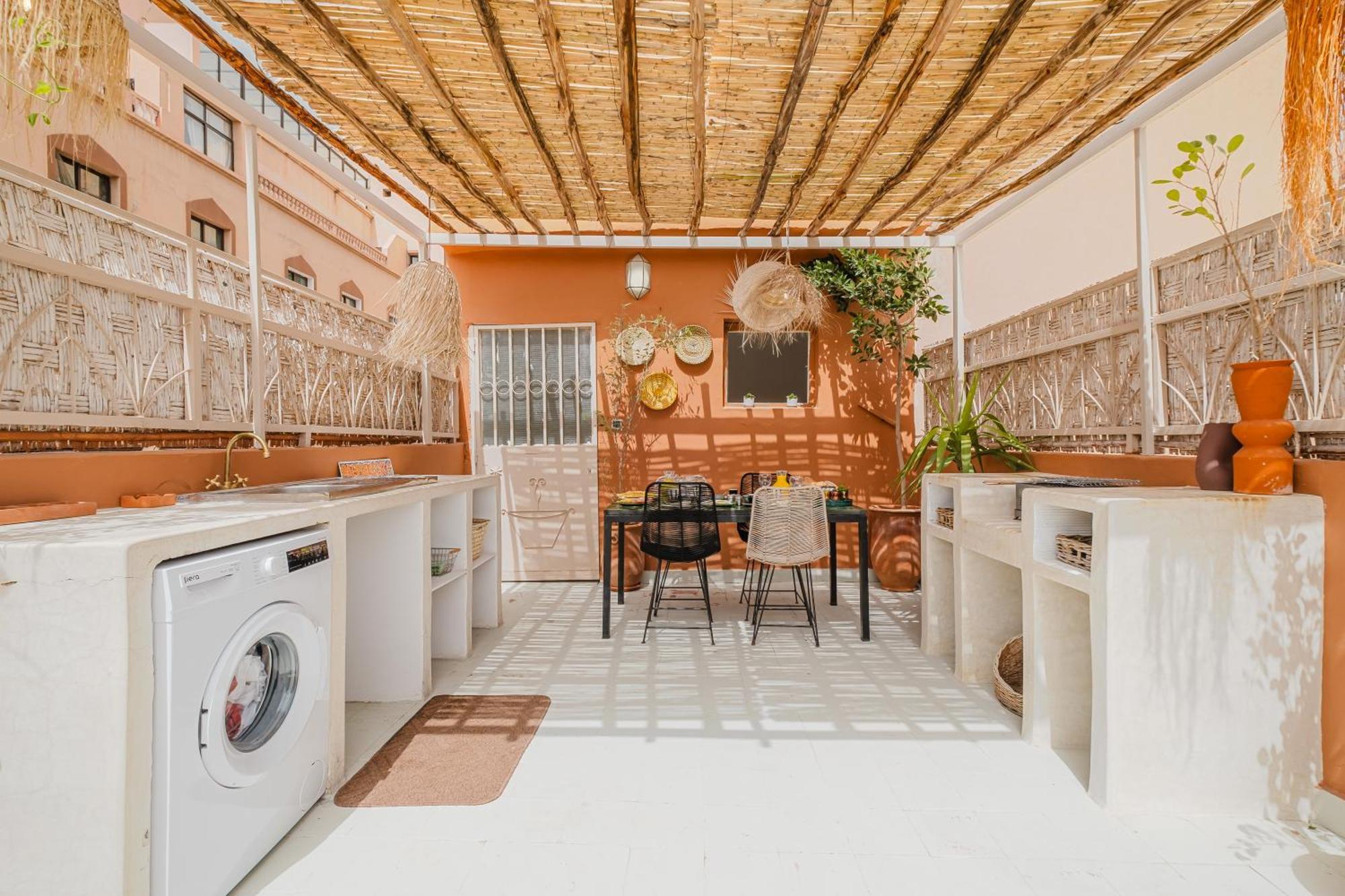 Heart Of Gueliz With Rooftop Pool & Breakfast Included