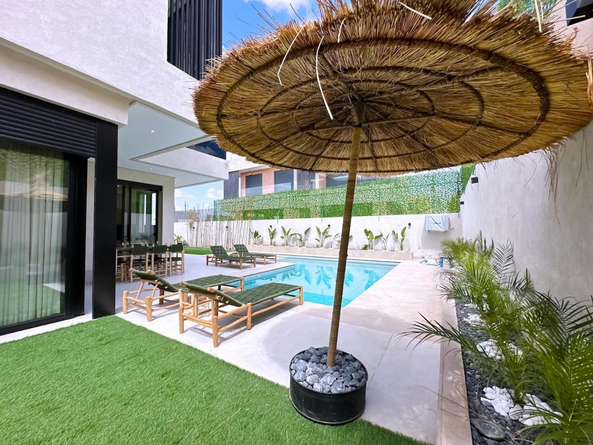 Villa Kais Luxe, Serenity And Security With Pool *