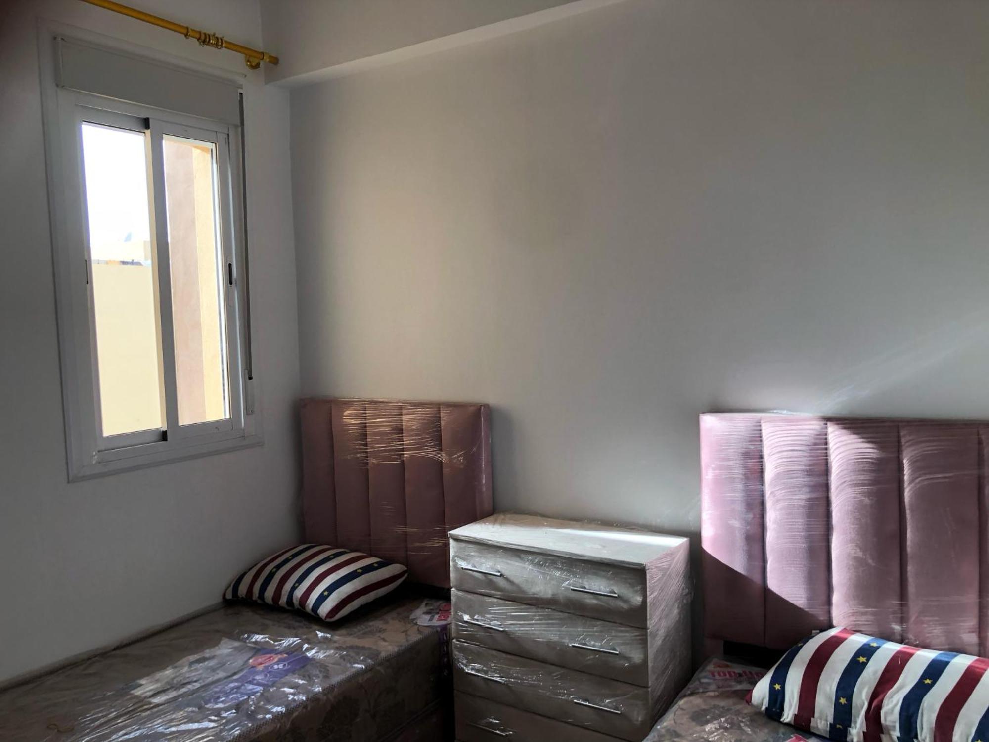 Apartment Housema *