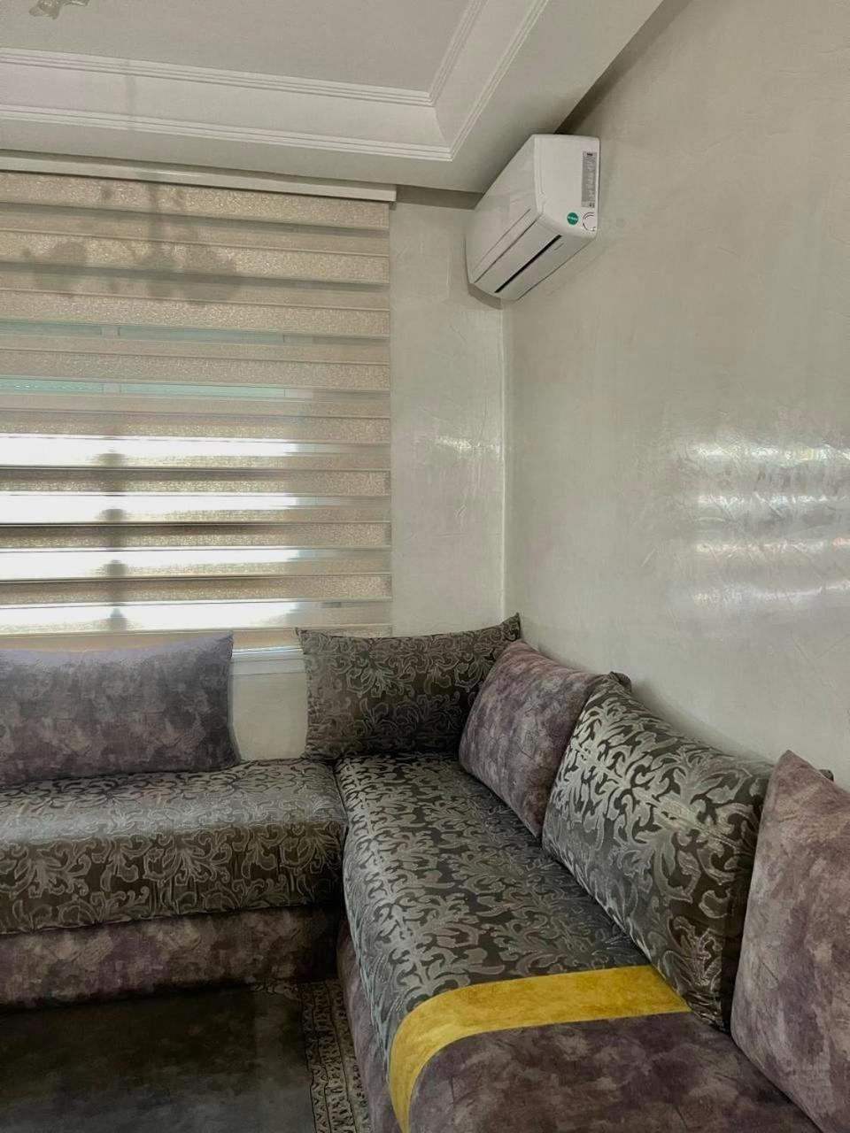 Apartment Mobarak Immo *