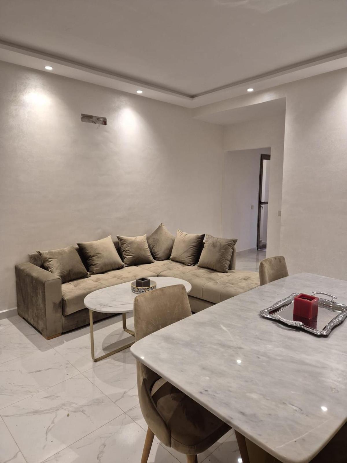 Apartment Elegant & Comfortable In