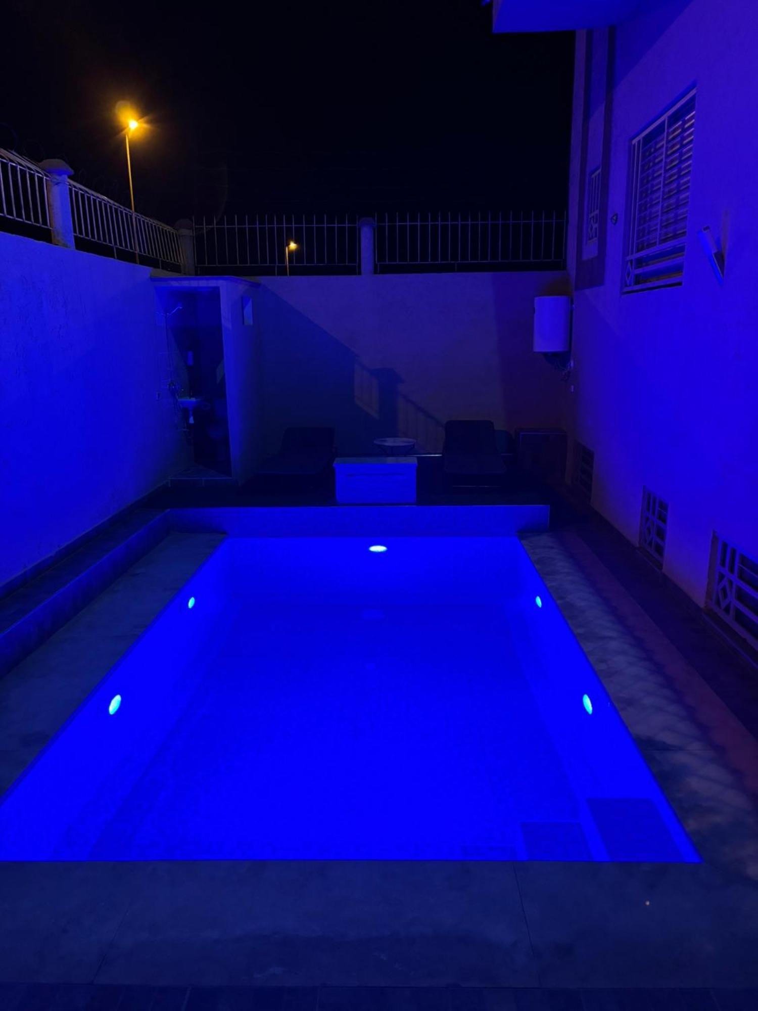 Sara, Superbe Avec Jardin Et Piscine Privee Apartamento *