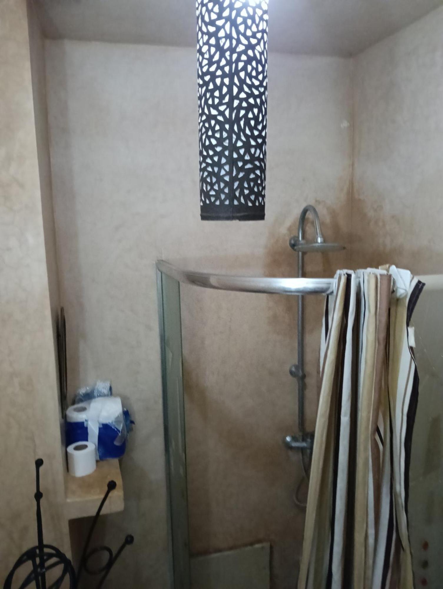 Dans Un Quartier Chic Et Calme Appartement Marrakesh