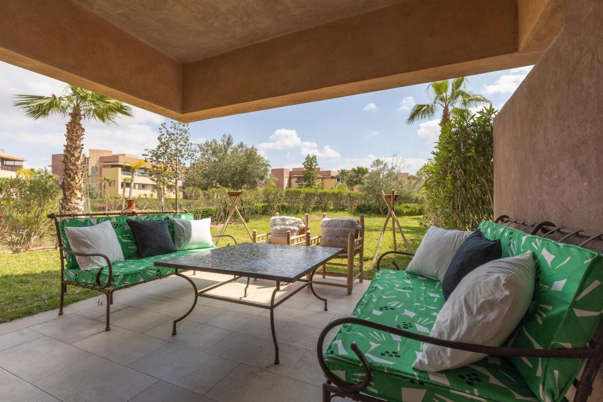 Apartment Superbe 3 *