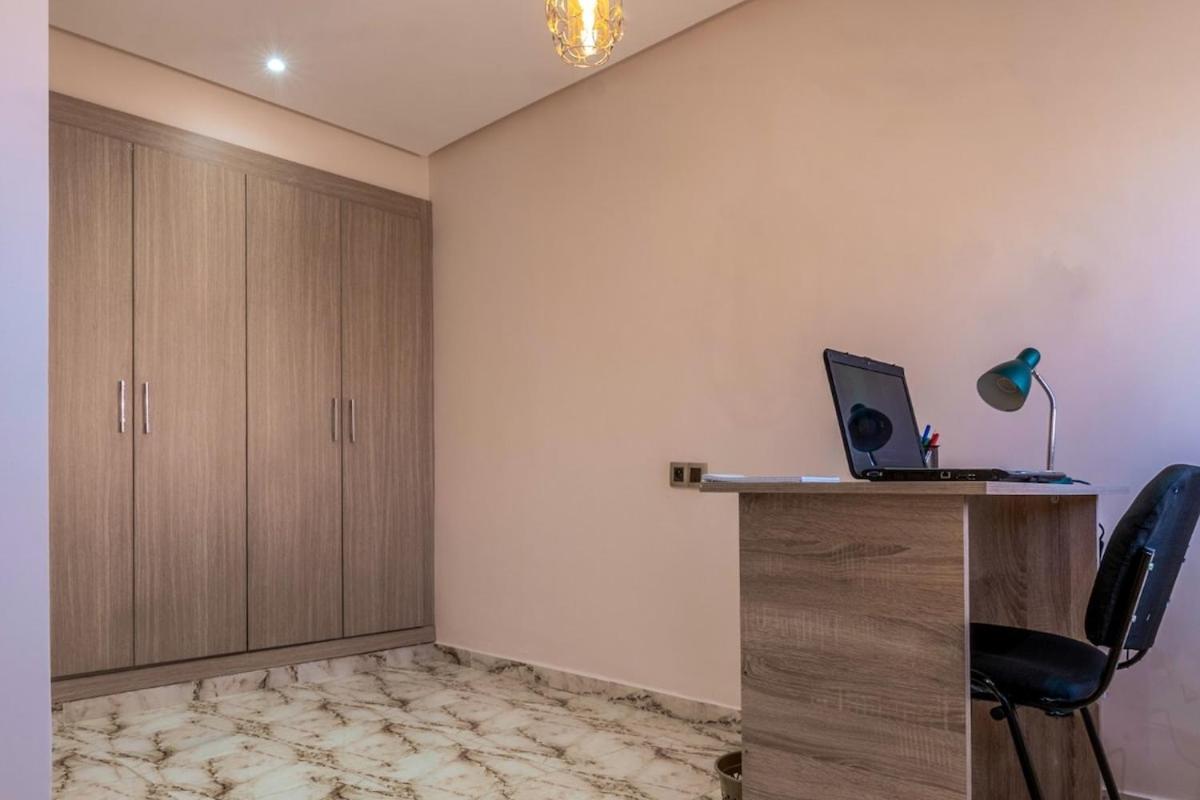 Grand Et Bel Apartment *