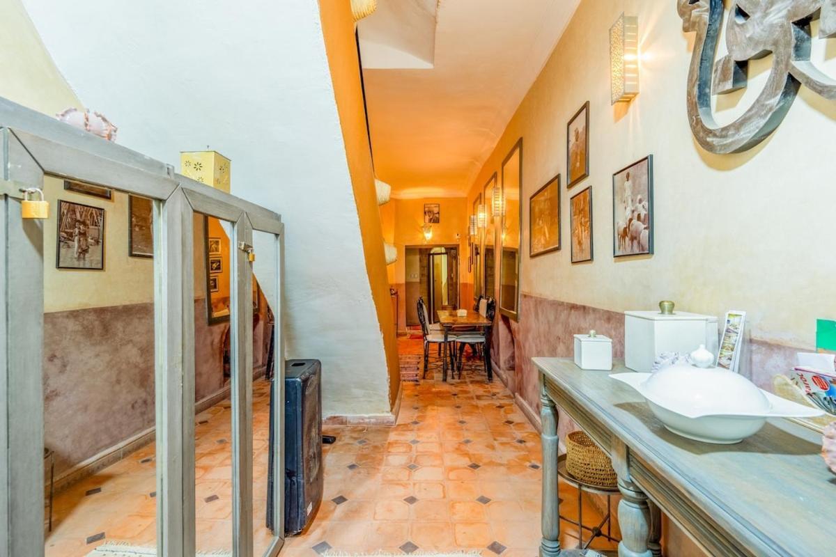 3 - Petit Dejeuner Gratuit - Position